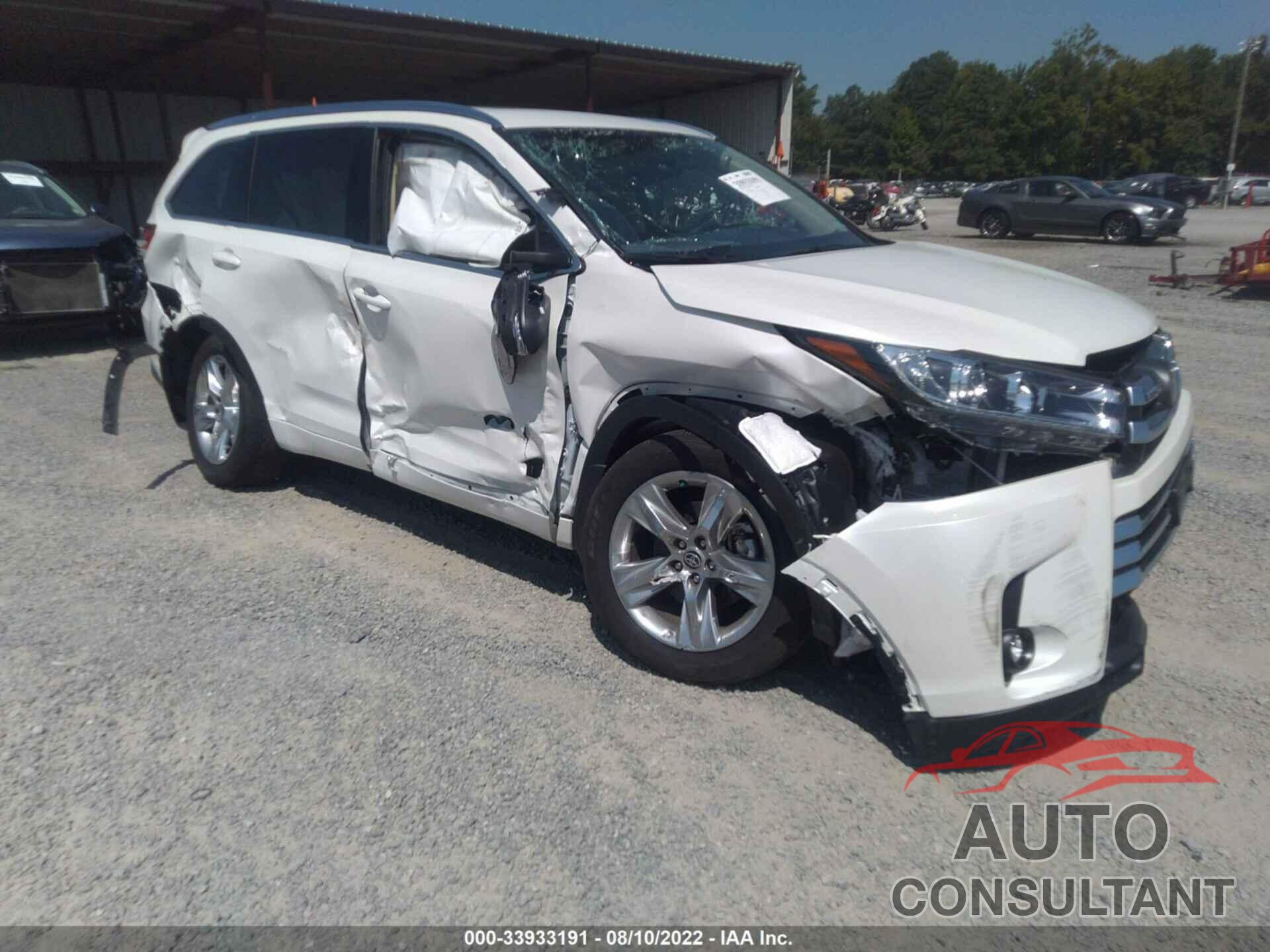 TOYOTA HIGHLANDER 2019 - 5TDDZRFH0KS743685