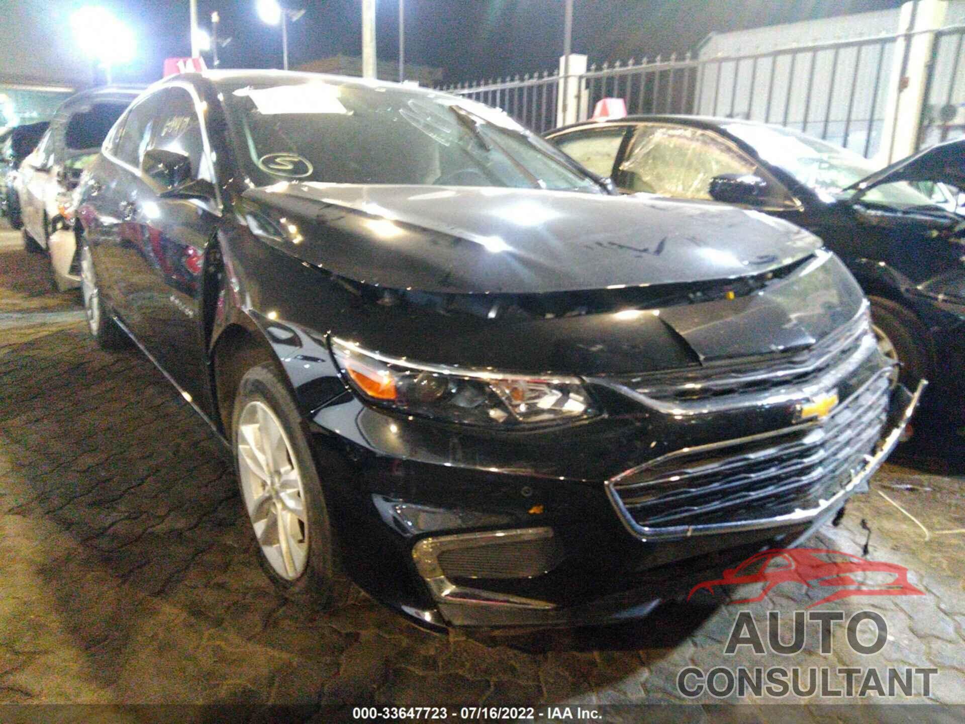 CHEVROLET MALIBU 2017 - 001ZE5ST8HF139842