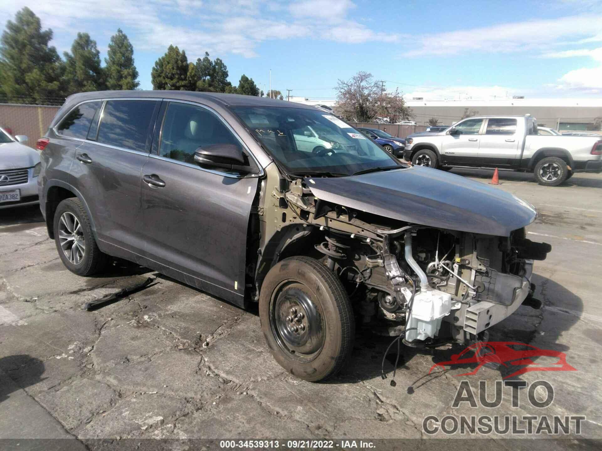 TOYOTA HIGHLANDER 2018 - 5TDBZRFH7JS870083