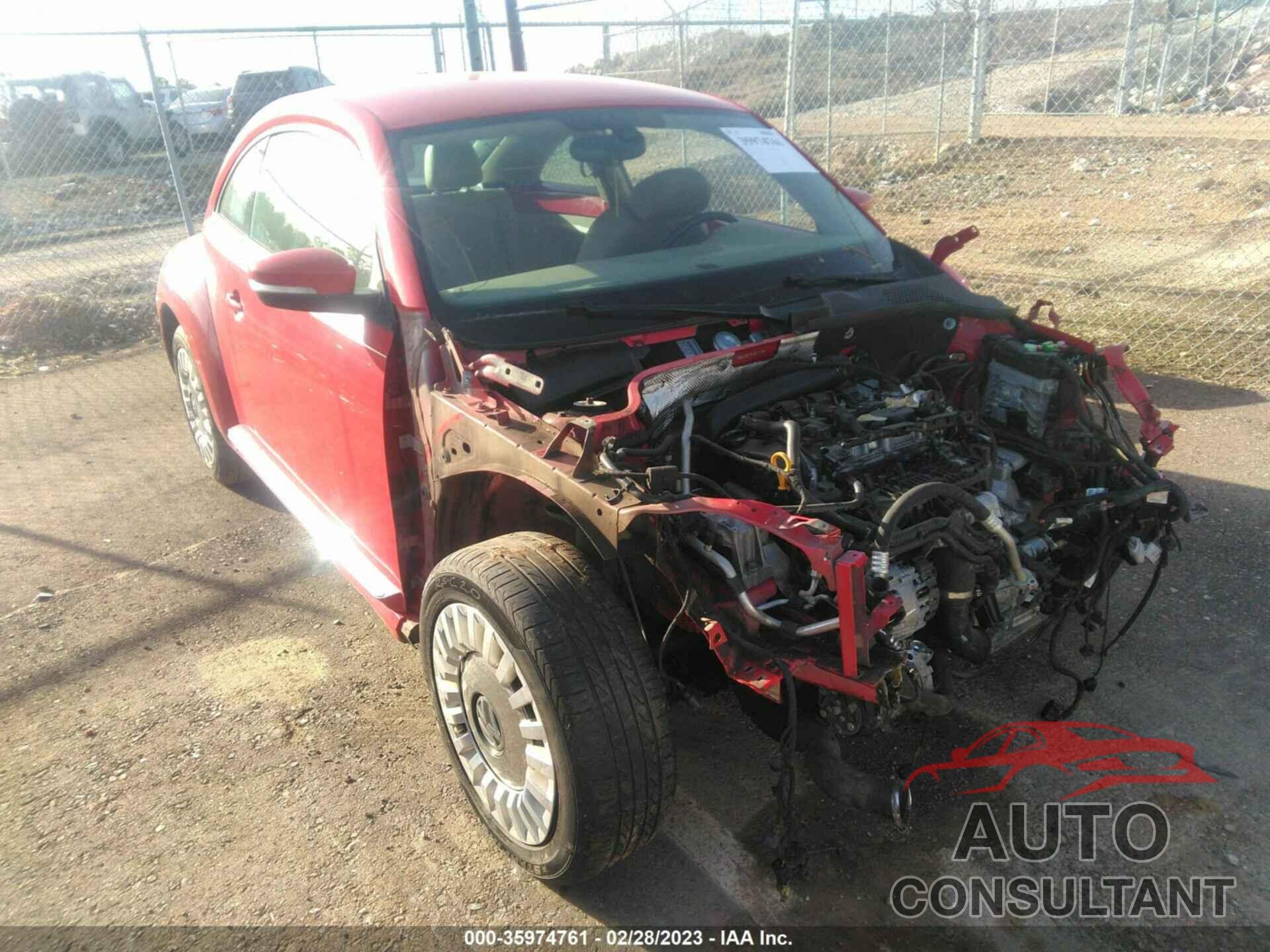 VOLKSWAGEN BEETLE COUPE 2016 - 3VWJ07AT8GM615194