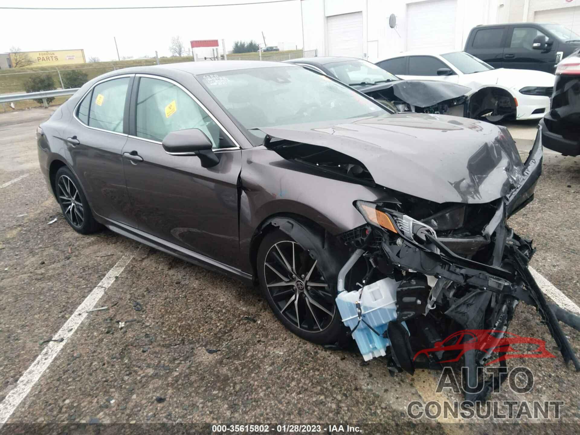 TOYOTA CAMRY 2022 - 4T1G11AK6NU650349