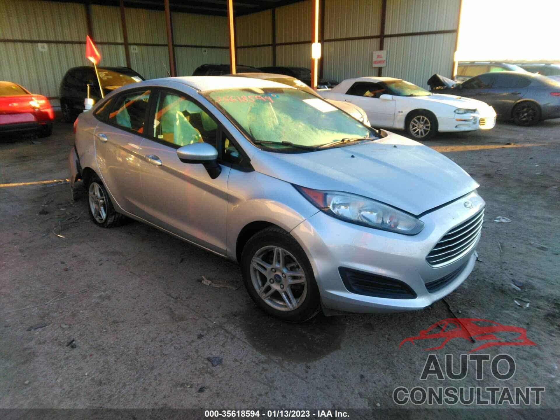 FORD FIESTA 2019 - 3FADP4BJ9KM138376