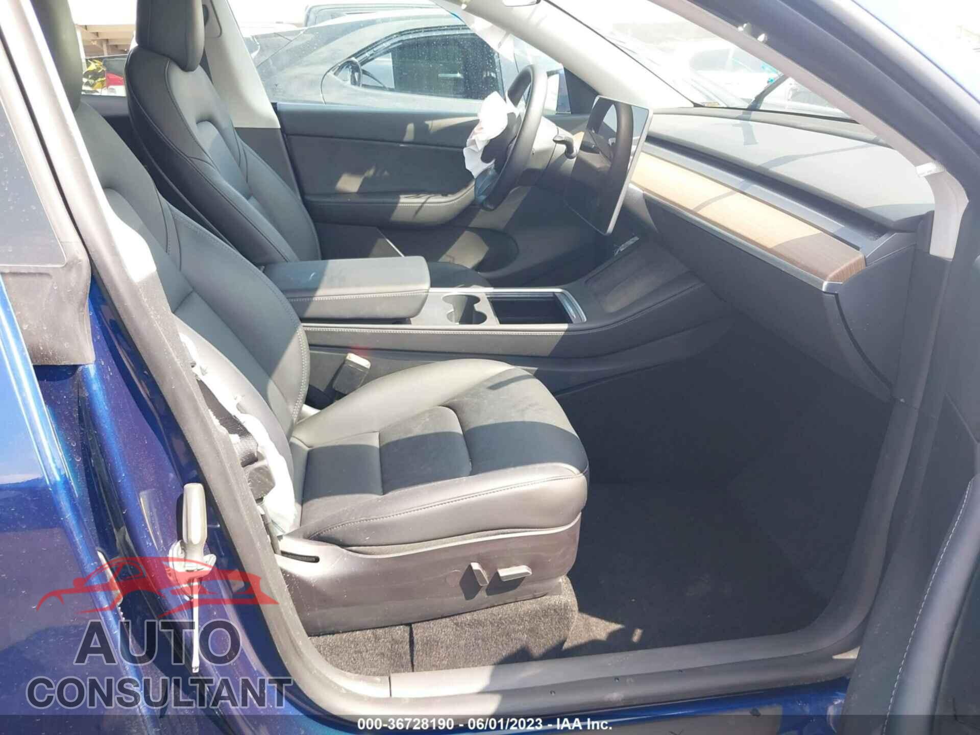 TESLA MODEL Y 2022 - 7SAYGDEE2NF322211