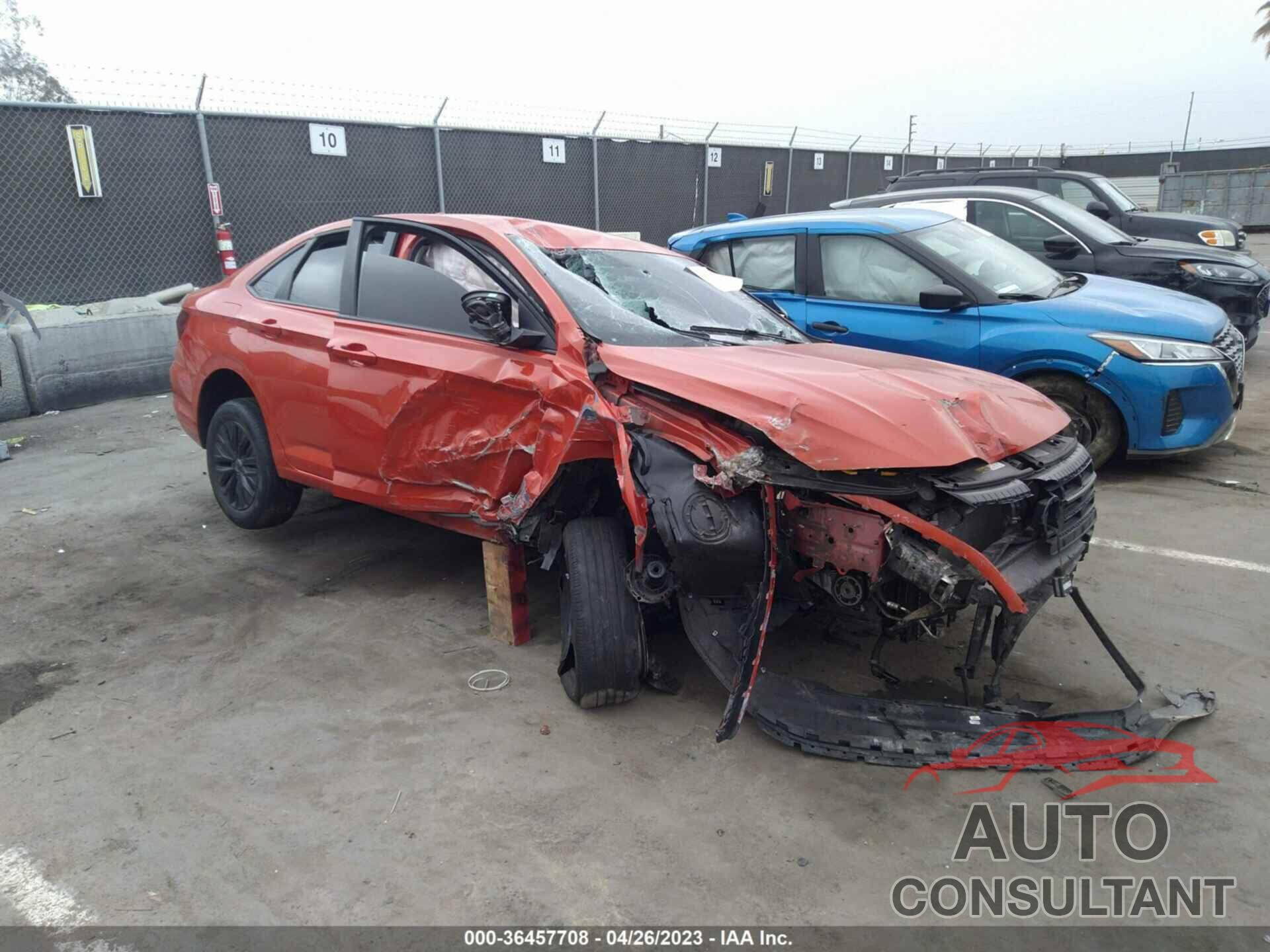 VOLKSWAGEN JETTA 2019 - 3VWC57BU3KM080320
