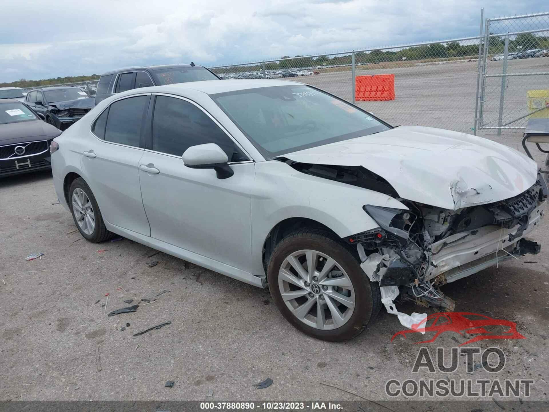 TOYOTA CAMRY 2023 - 4T1C11AK7PU111403