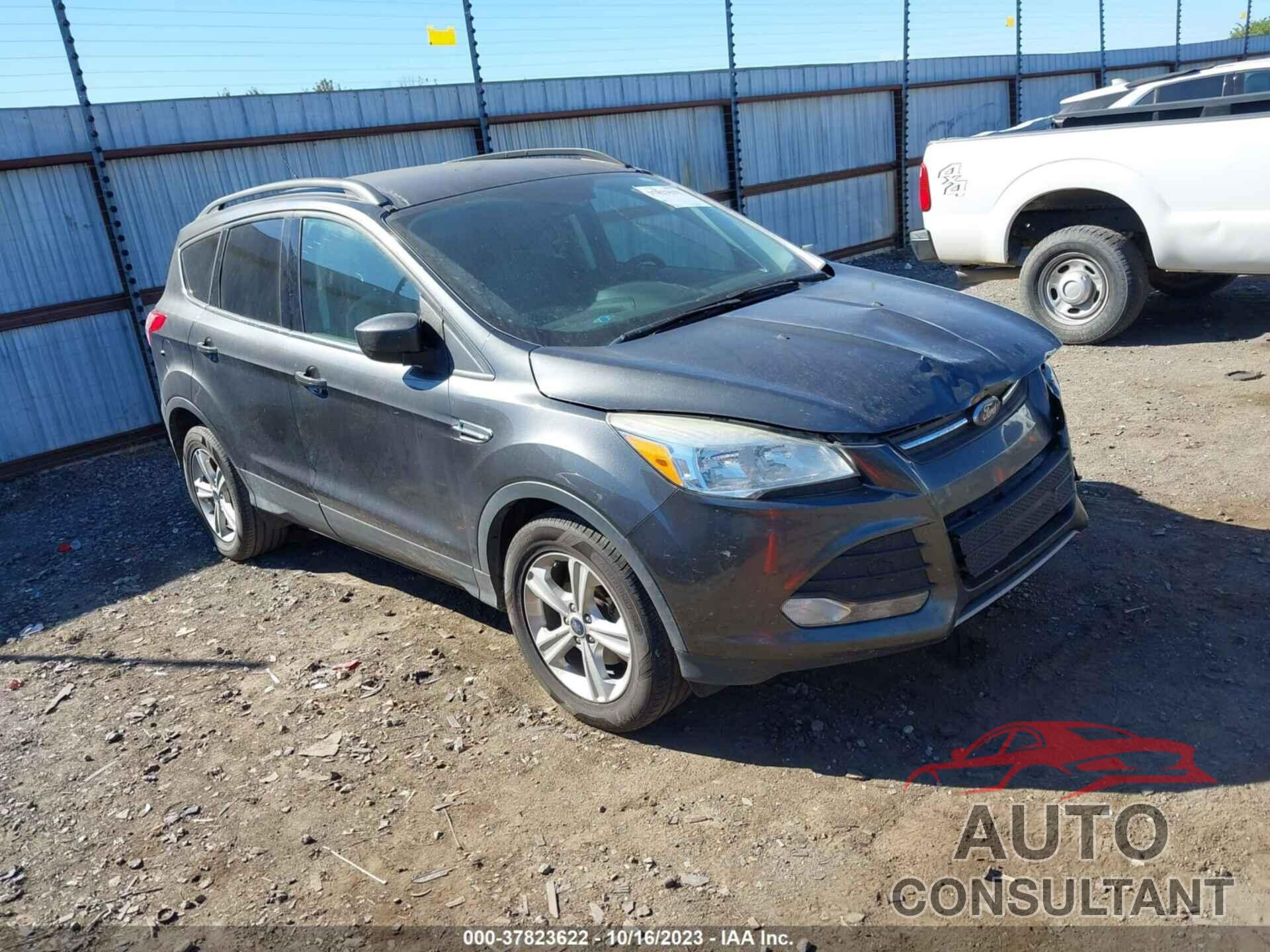 FORD ESCAPE 2016 - 1FMCU0GX2GUC77168