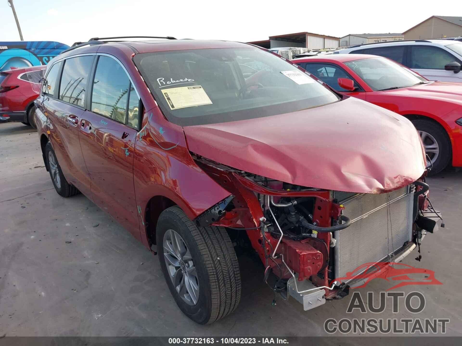 TOYOTA SIENNA 2022 - 5TDYRKEC0NS088463