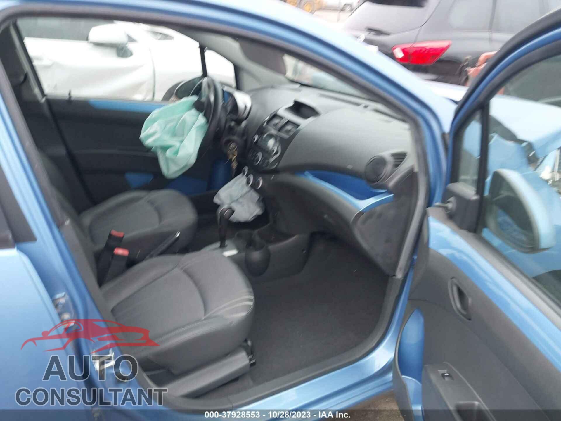 CHEVROLET SPARK 2015 - KL8CB6S9XFC783365