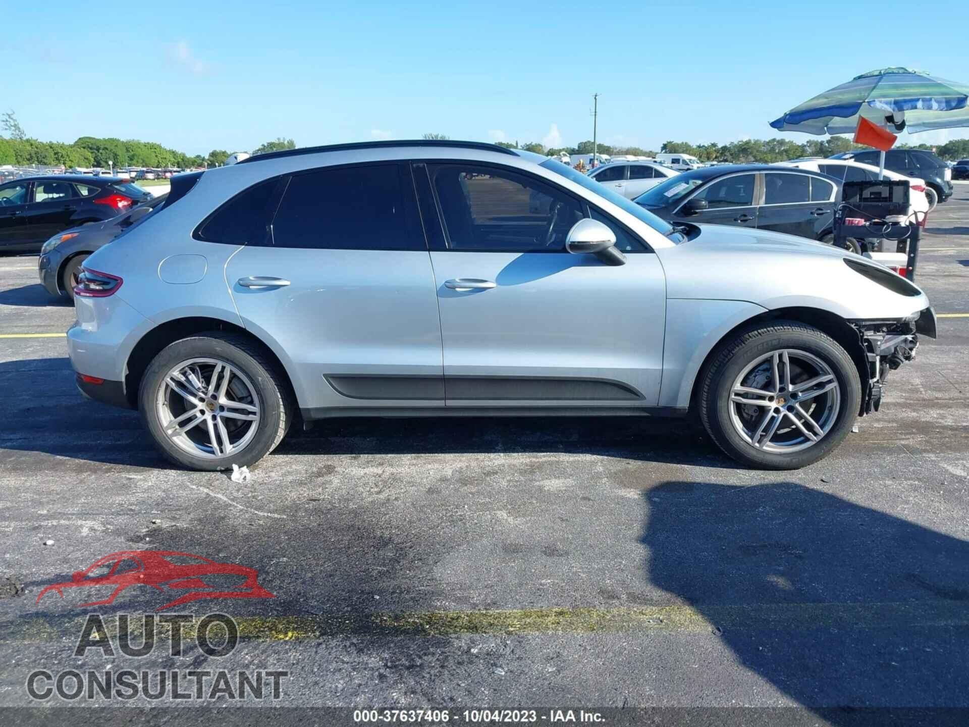 PORSCHE MACAN 2016 - WP1AB2A58GLB41202
