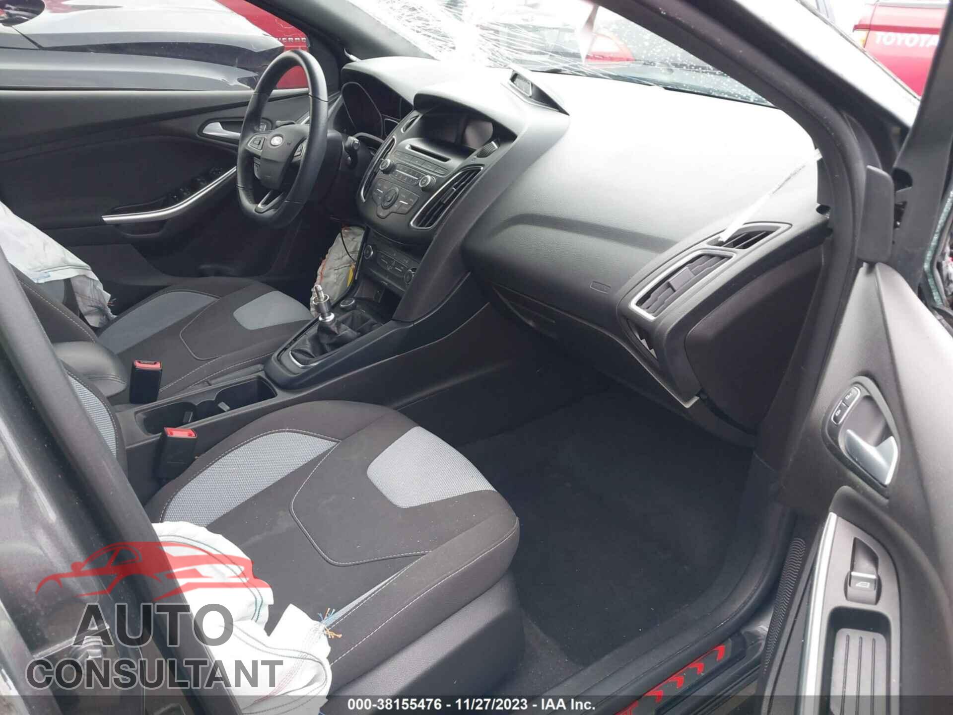 FORD FOCUS ST 2017 - 1FADP3L91HL310120