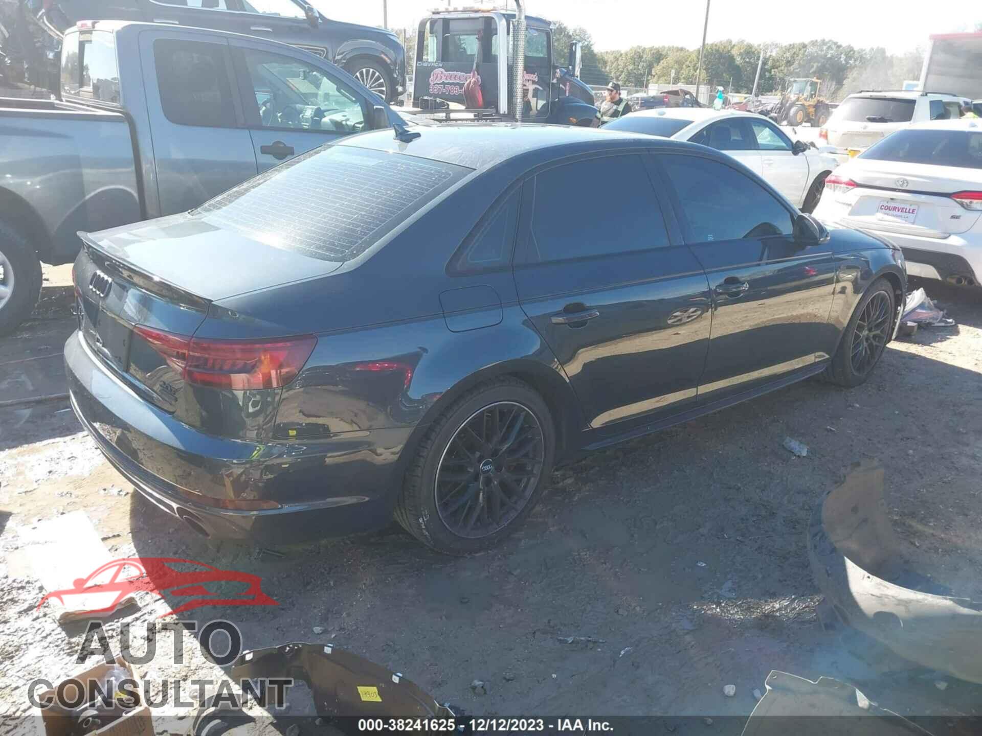 AUDI A4 2018 - WAUENAF42JA038474