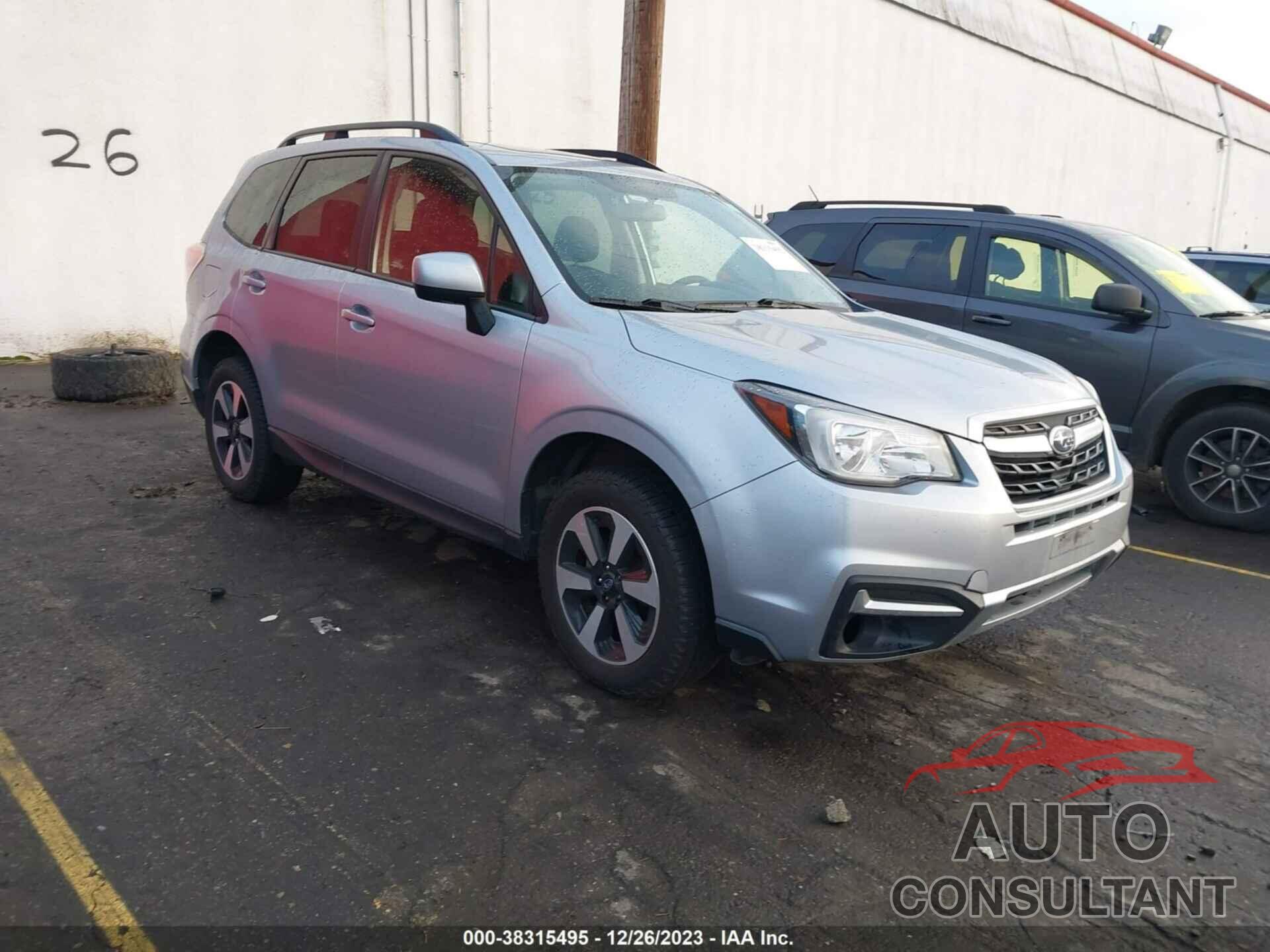 SUBARU FORESTER 2018 - JF2SJADC3JH490700