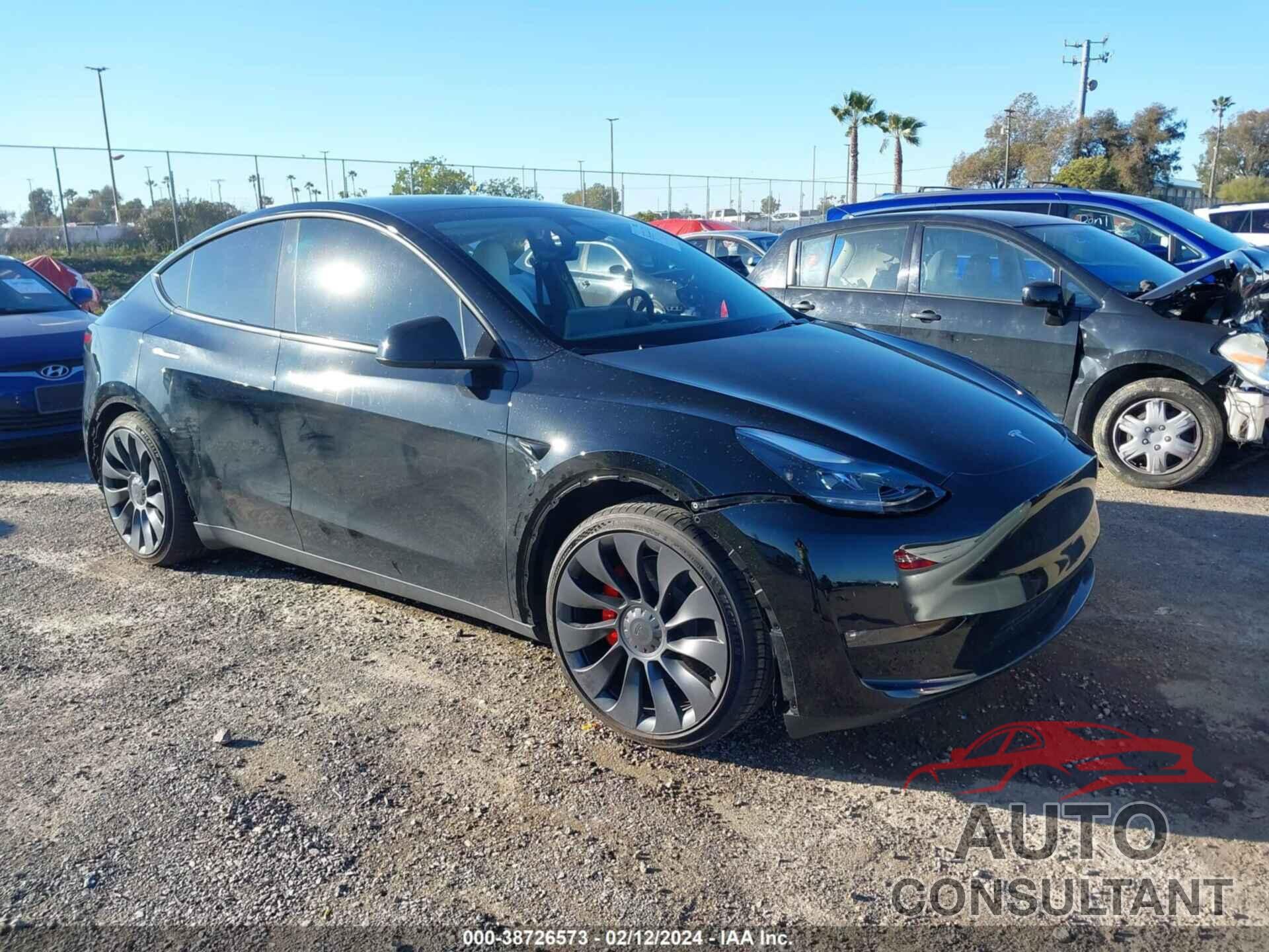 TESLA MODEL Y 2023 - 7SAYGDEF5PF889234