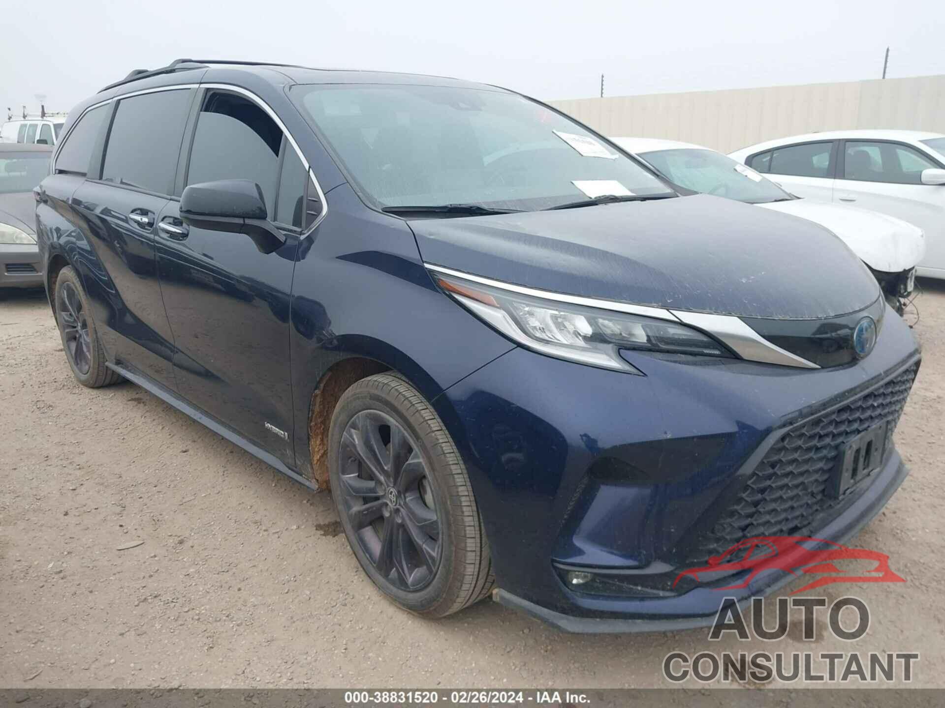 TOYOTA SIENNA 2021 - 5TDXRKEC1MS016326