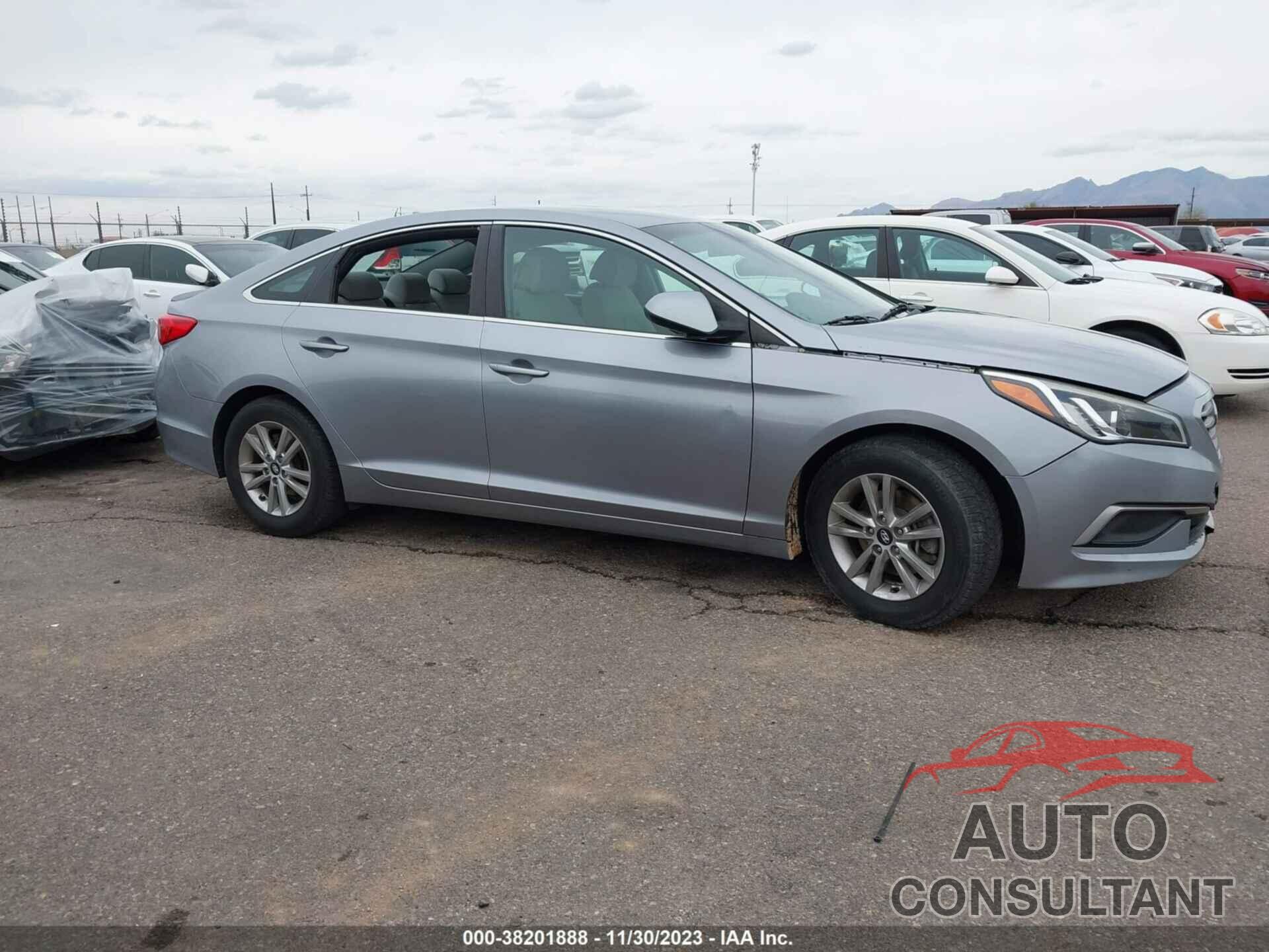 HYUNDAI SONATA 2017 - 5NPE24AF5HH521952