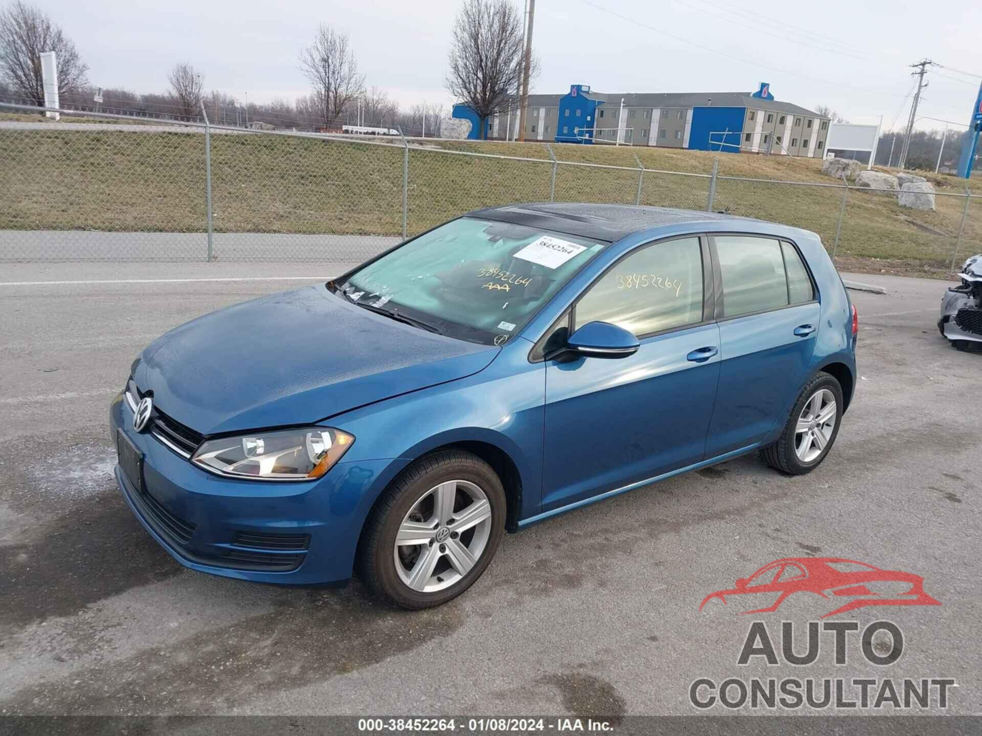 VOLKSWAGEN GOLF 2017 - 3VW217AU0HM017015