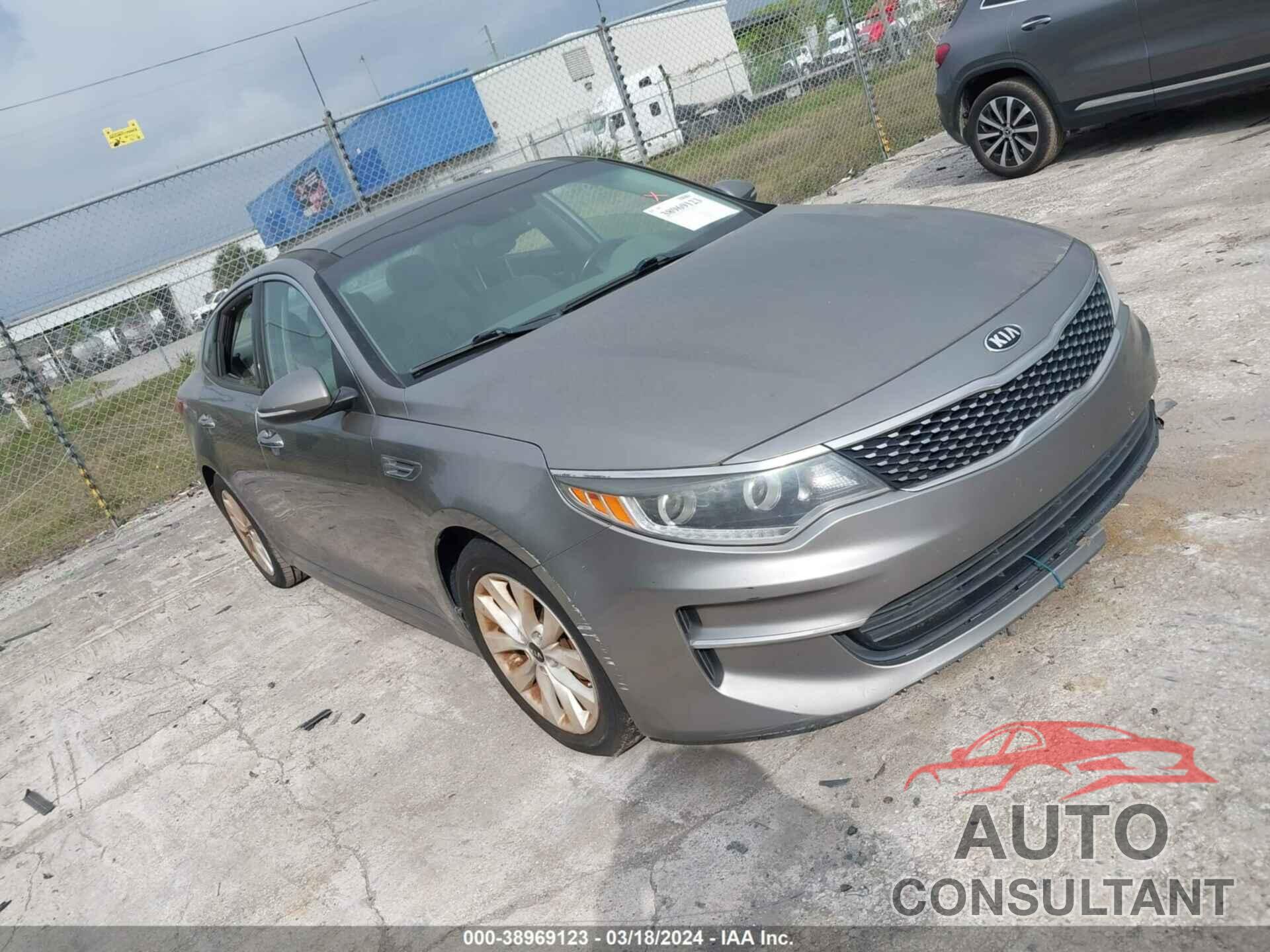 KIA OPTIMA 2016 - 5XXGU4L3XGG013752