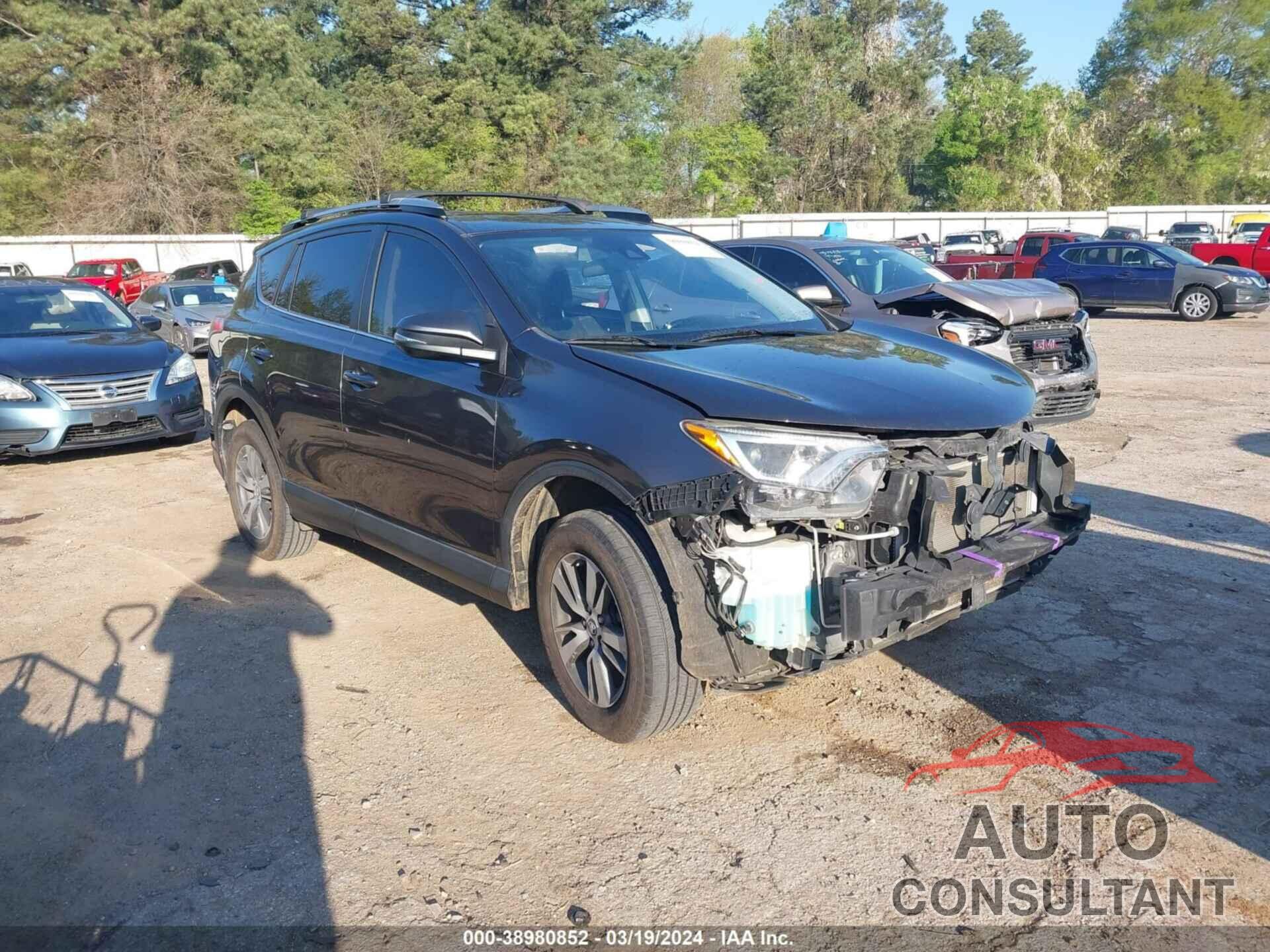 TOYOTA RAV4 2018 - JTMWFREV4JJ186123