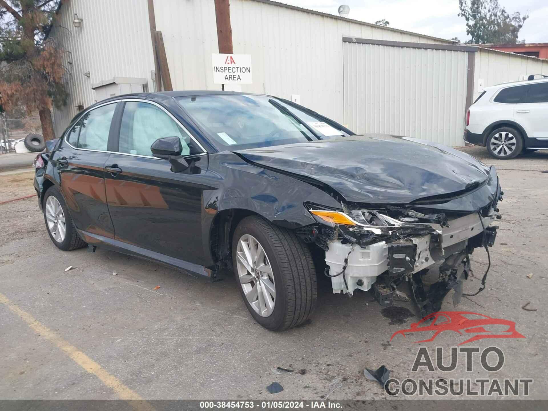 TOYOTA CAMRY 2023 - 4T1C11AK2PU816237