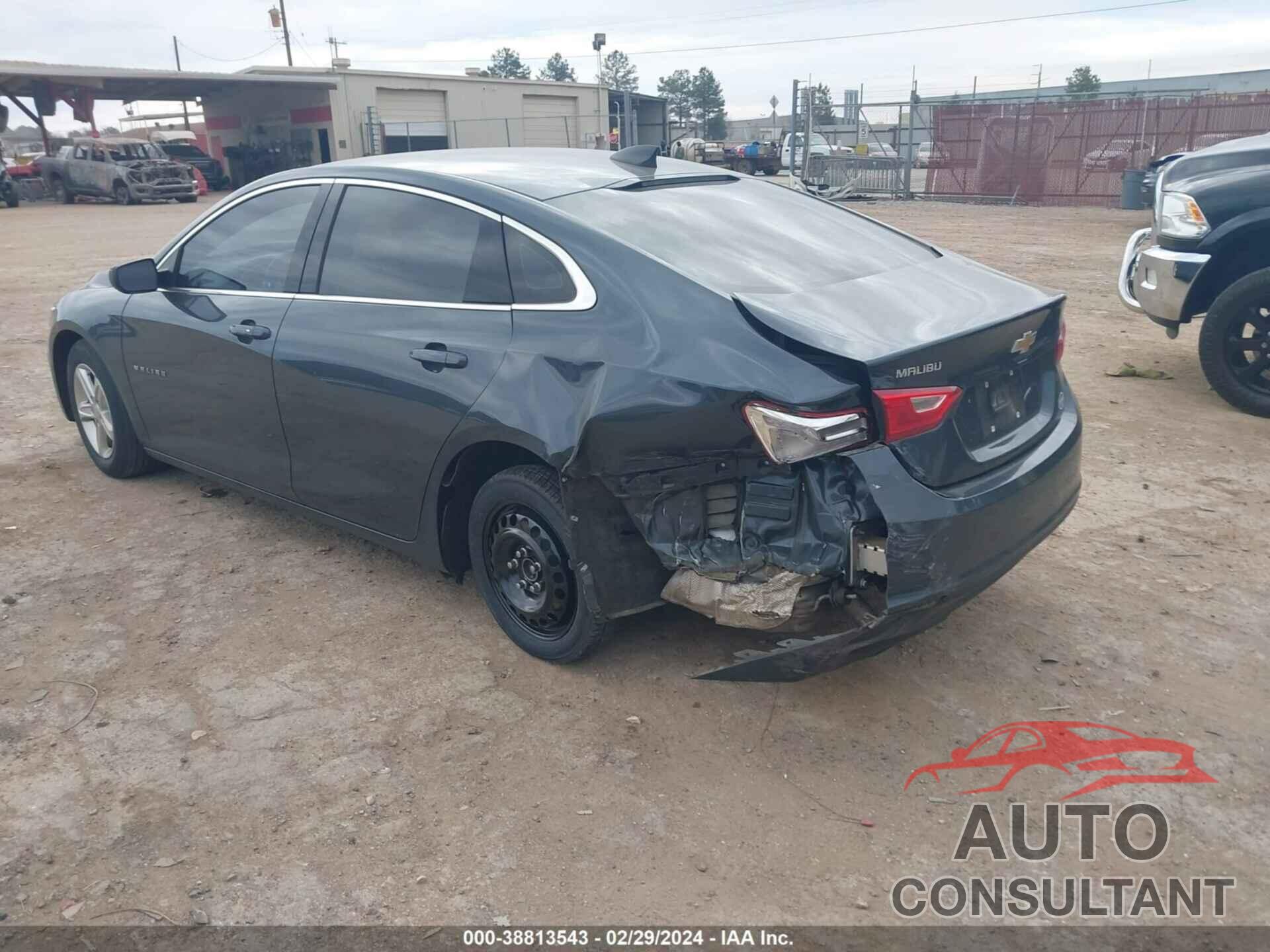 CHEVROLET MALIBU 2020 - 1G1ZB5ST8LF138675