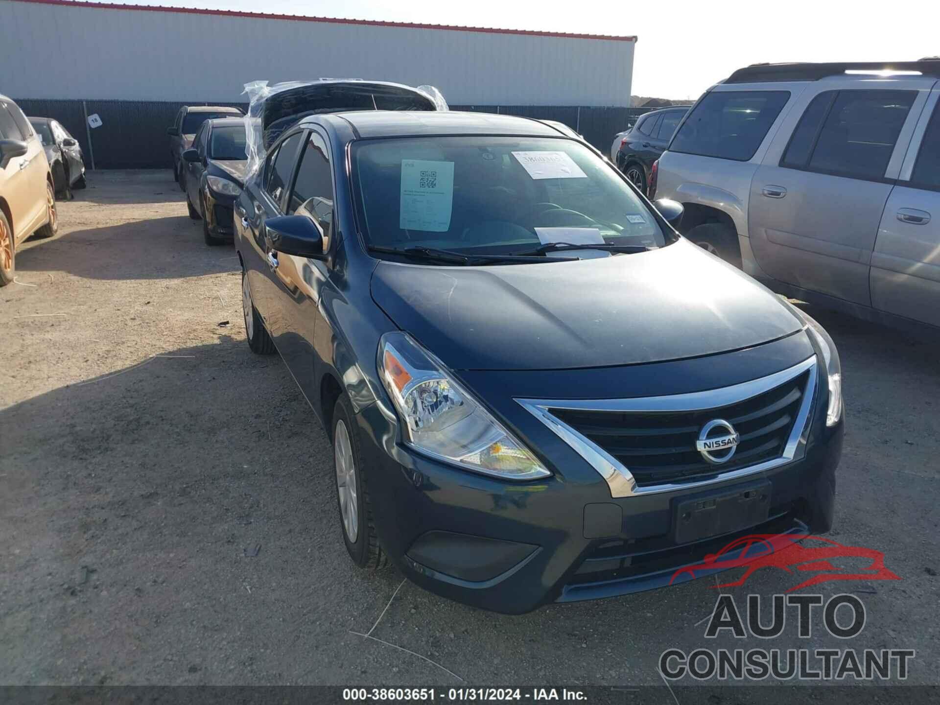 NISSAN VERSA 2017 - 3N1CN7AP5HL895554