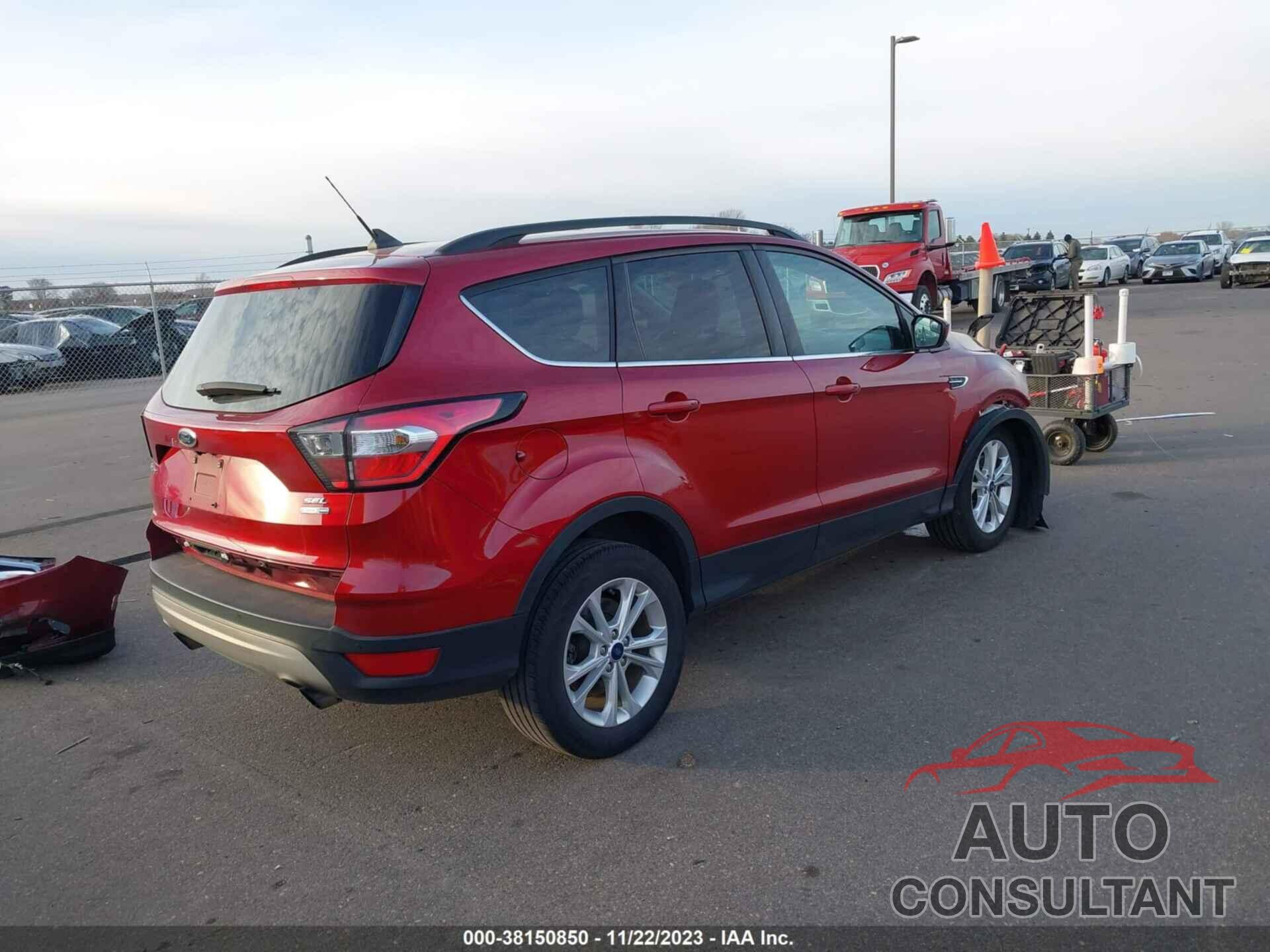 FORD ESCAPE 2018 - 1FMCU9HD1JUD29485