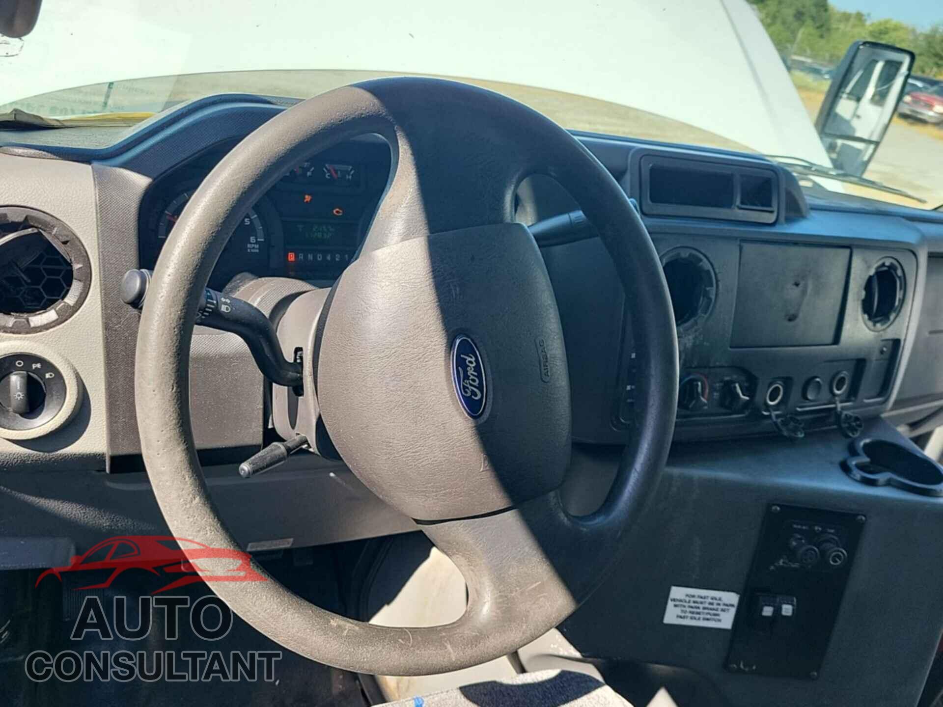 FORD E-450 CUTAWAY 2017 - 1FDFE4FS9HDC32009
