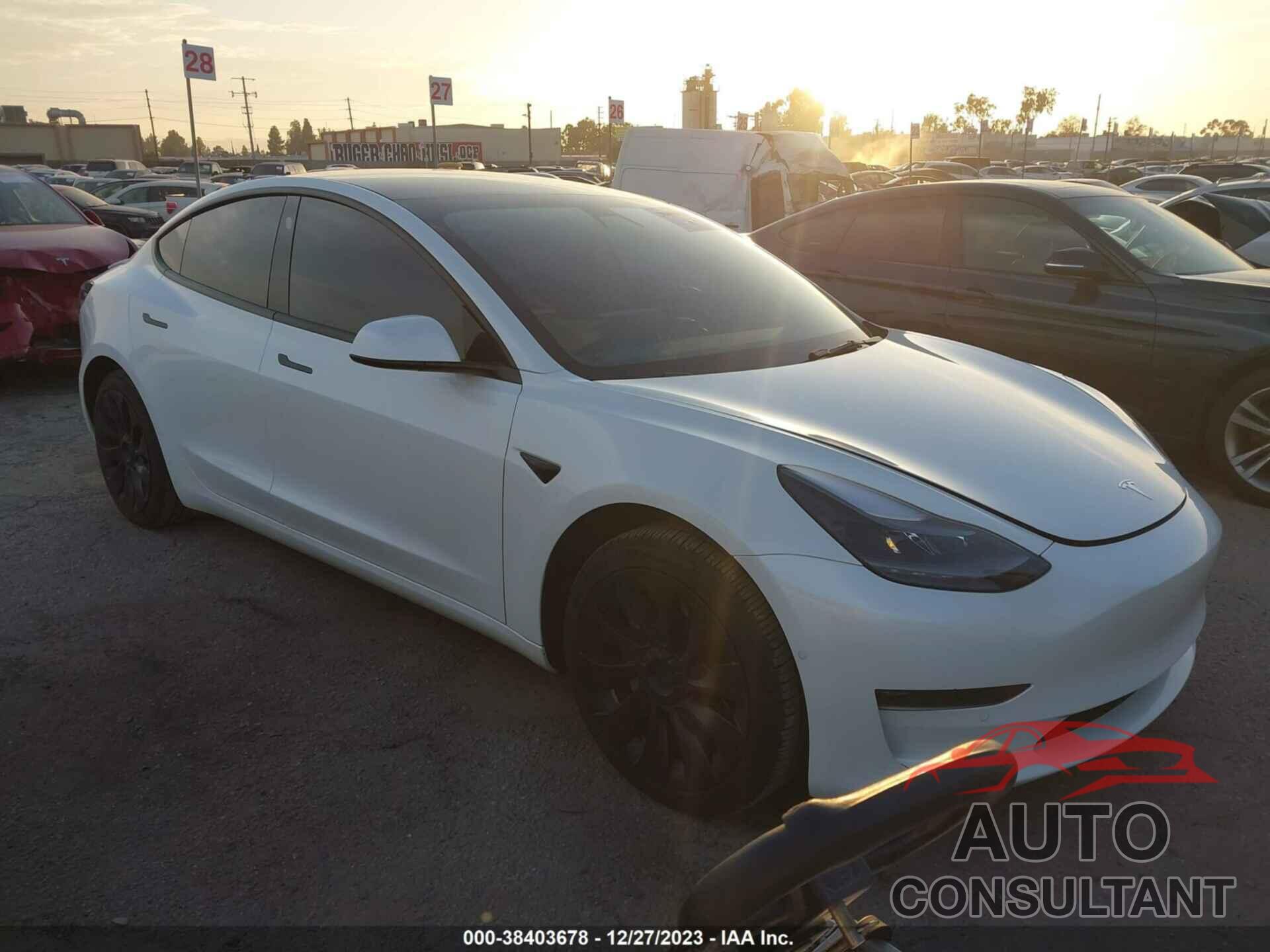 TESLA MODEL 3 2022 - 5YJ3E1EB5NF109853