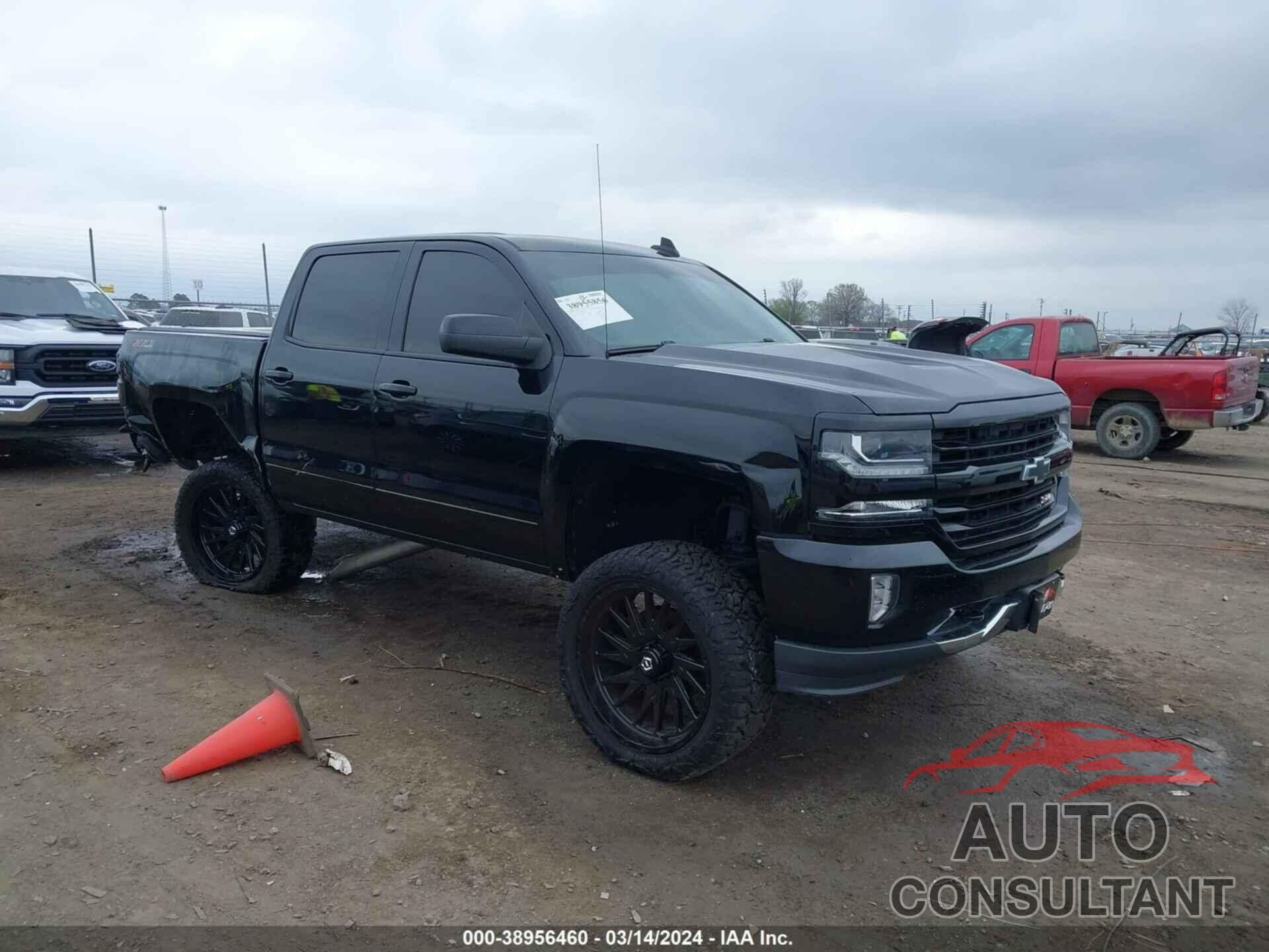 CHEVROLET SILVERADO 1500 2018 - 3GCUKRECXJG362532