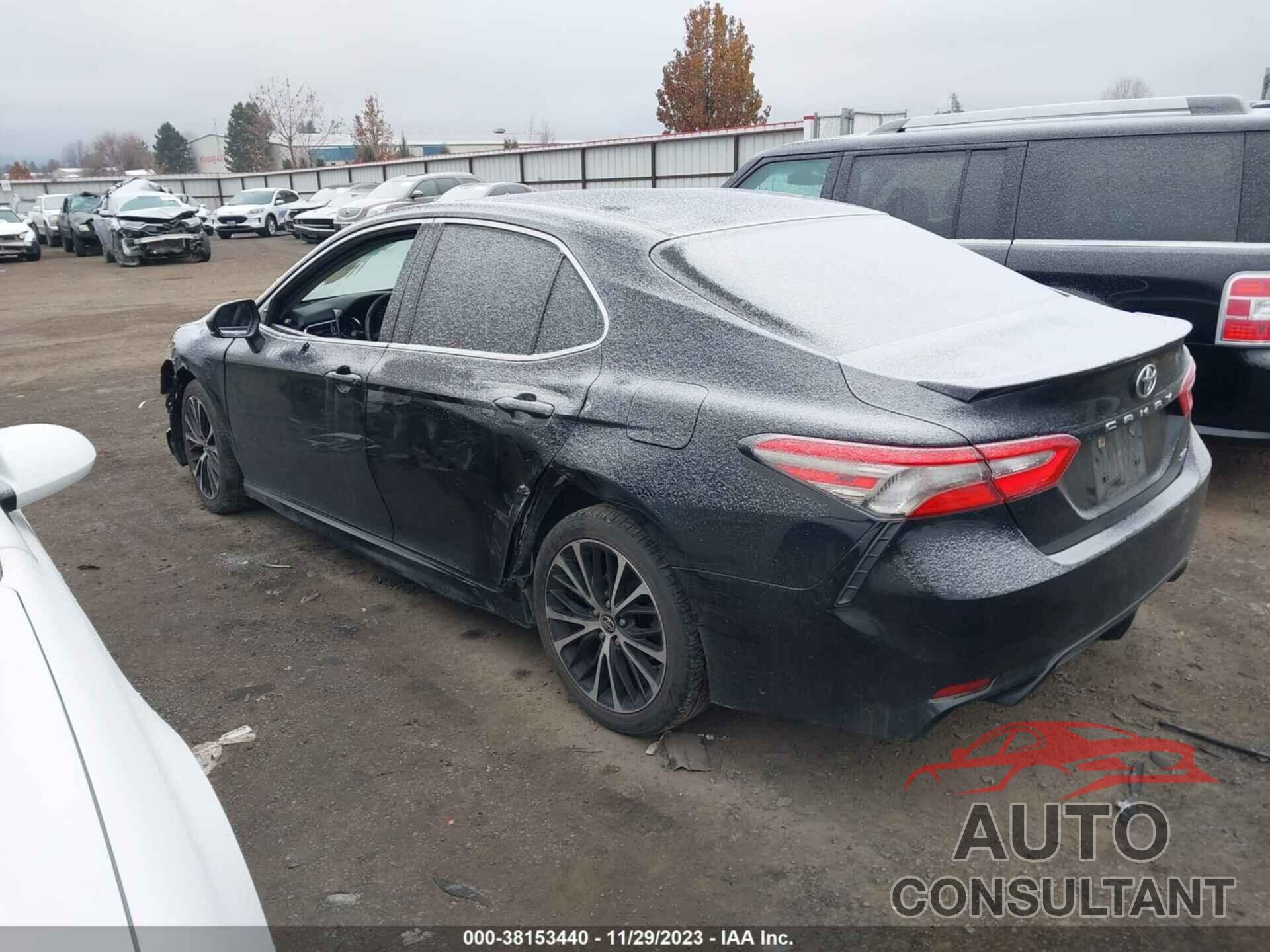 TOYOTA CAMRY 2018 - JTNB11HKXJ3012539