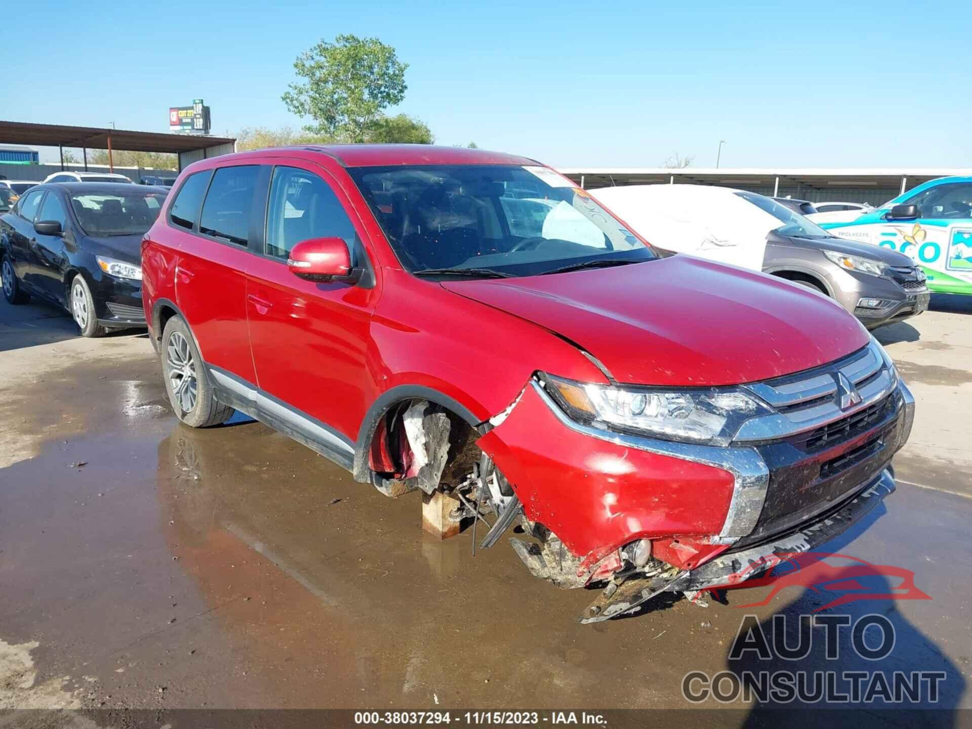 MITSUBISHI OUTLANDER 2018 - JA4AD3A38JZ039882