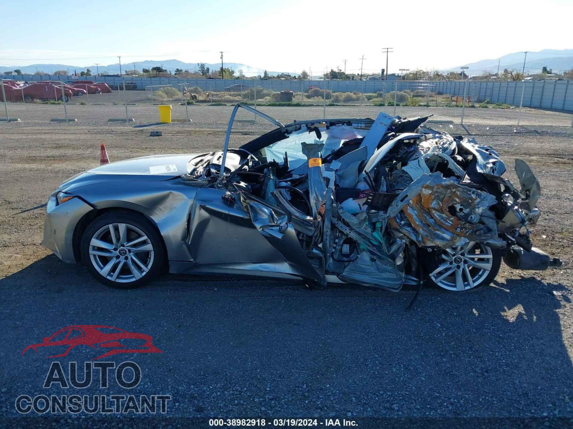 LEXUS IS 2021 - JTHCA1D29M5110077