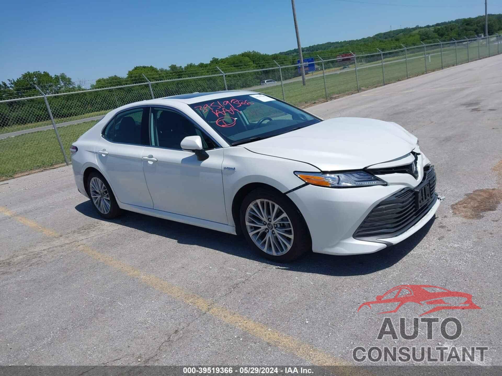 TOYOTA CAMRY HYBRID 2019 - 4T1B21HK2KU520061