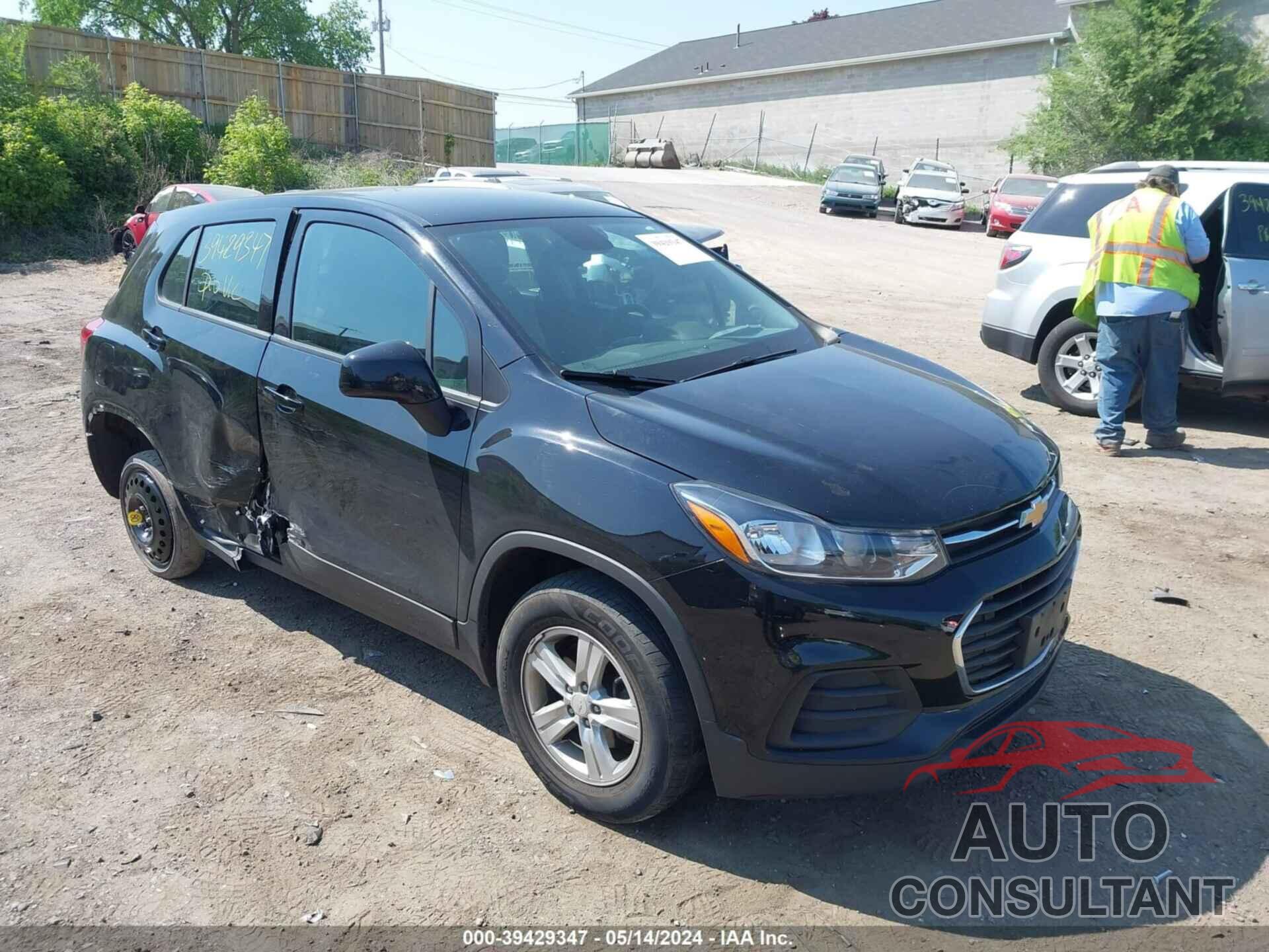 CHEVROLET TRAX 2017 - 3GNCJNSB4HL283076