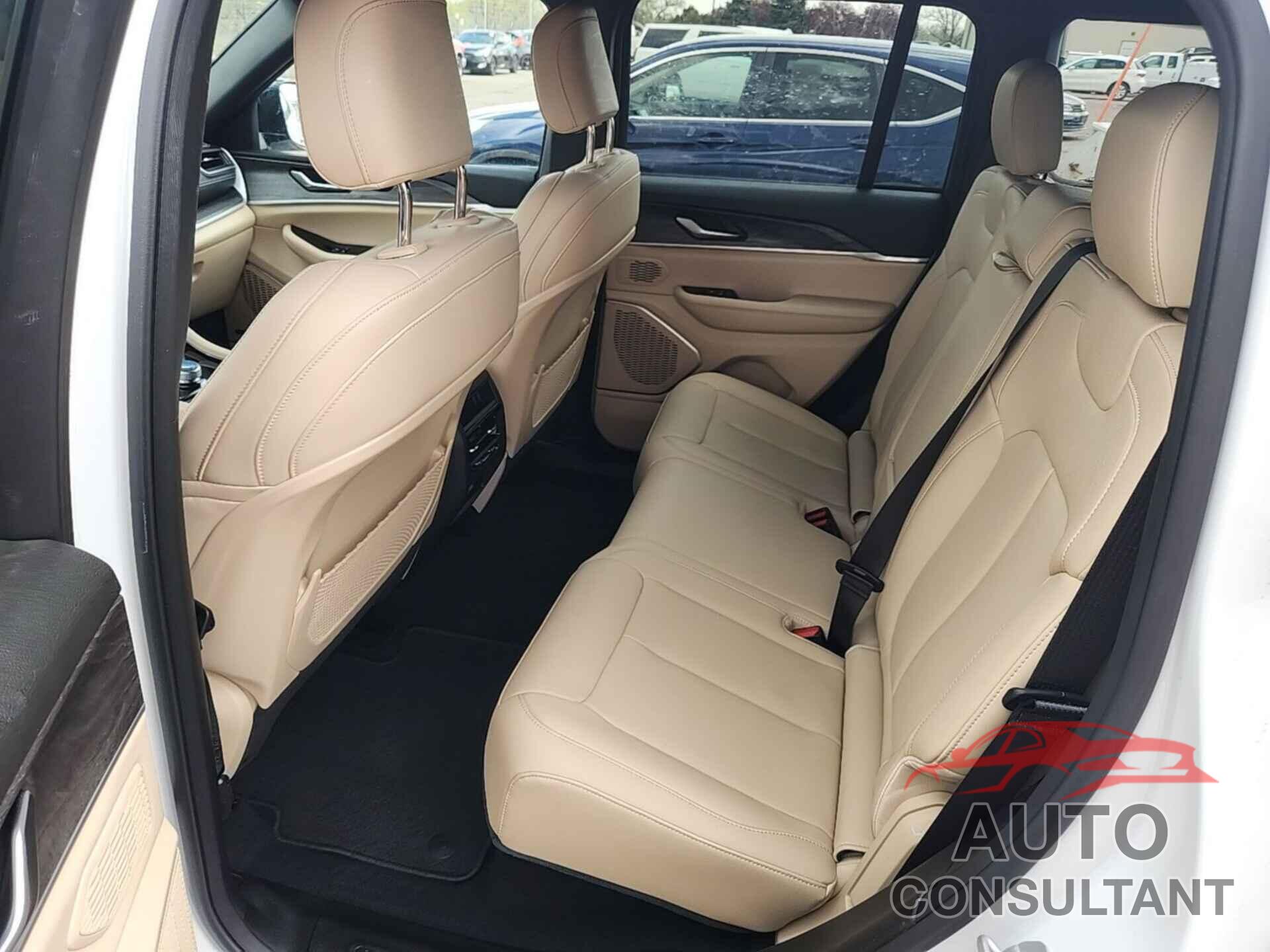 JEEP GRAND CHEROKEE 2023 - 1C4RJHBG4PC559749