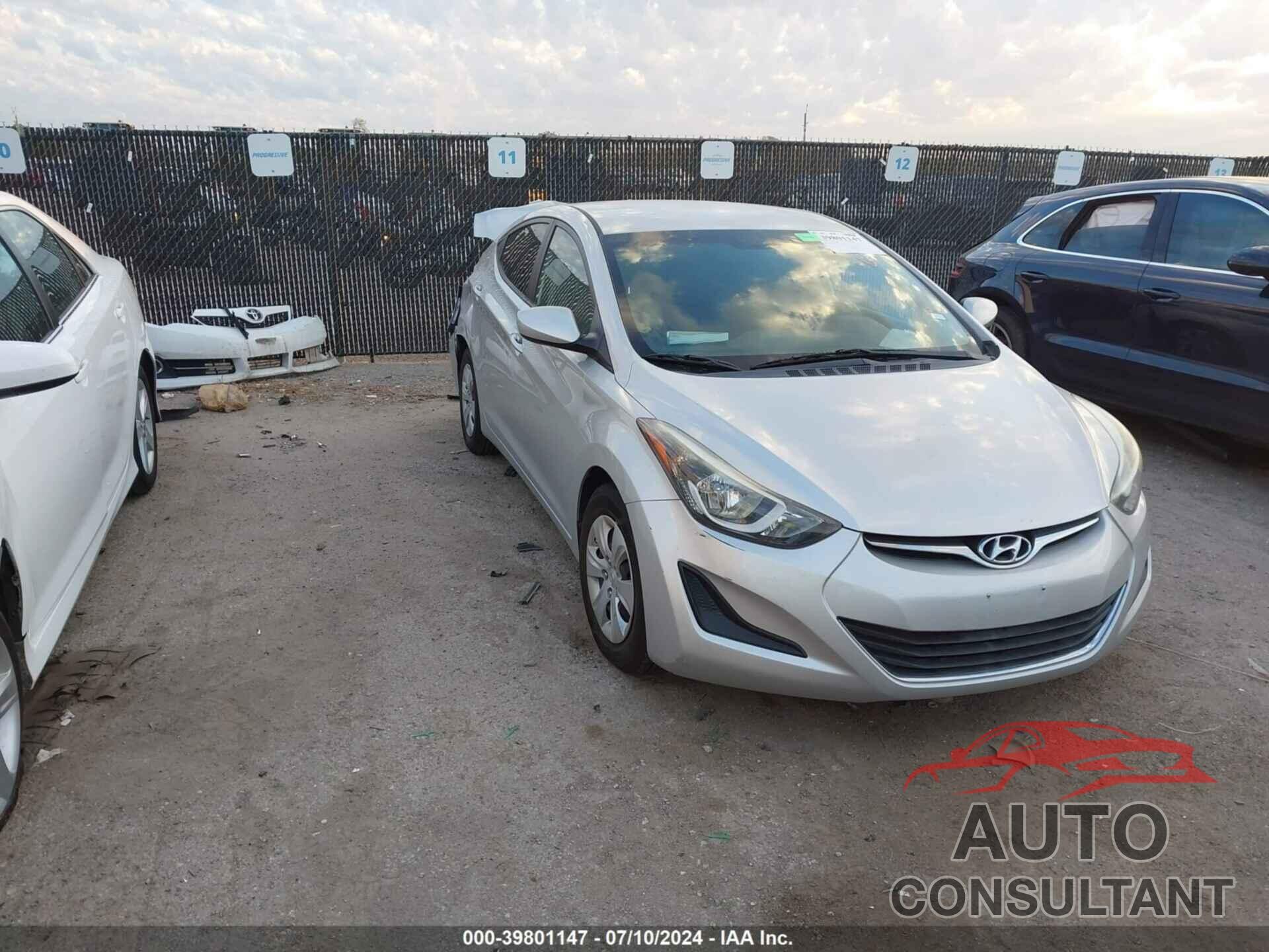 HYUNDAI ELANTRA 2016 - 5NPDH4AE6GH789683