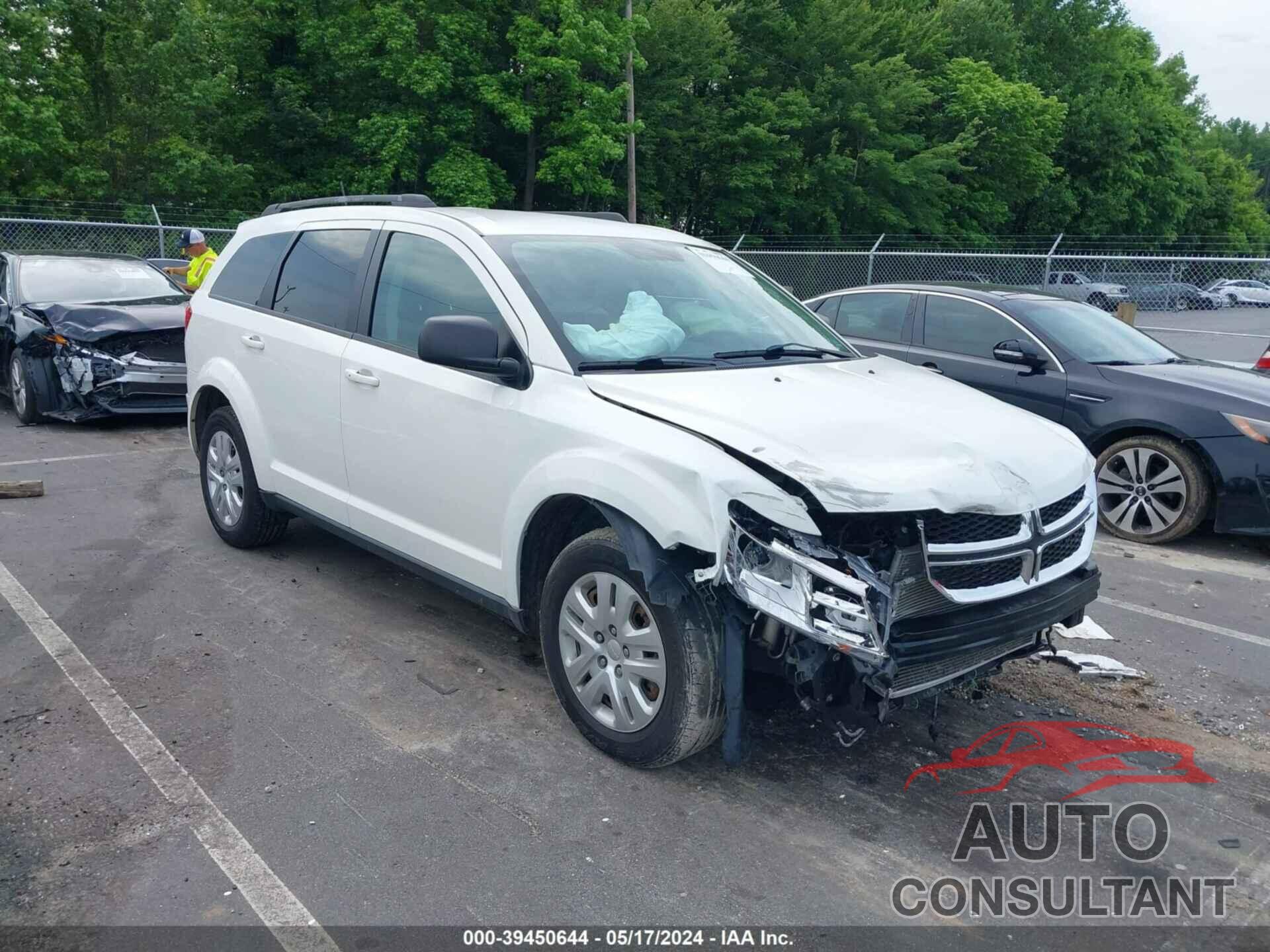 DODGE JOURNEY 2018 - 3C4PDCAB4JT276979