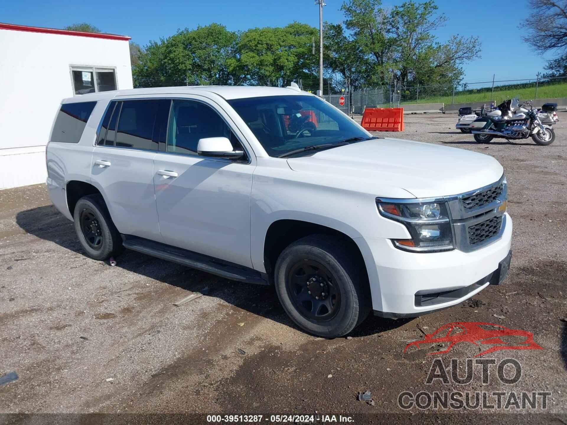 CHEVROLET TAHOE 2018 - 1GNSKDECXJR216374