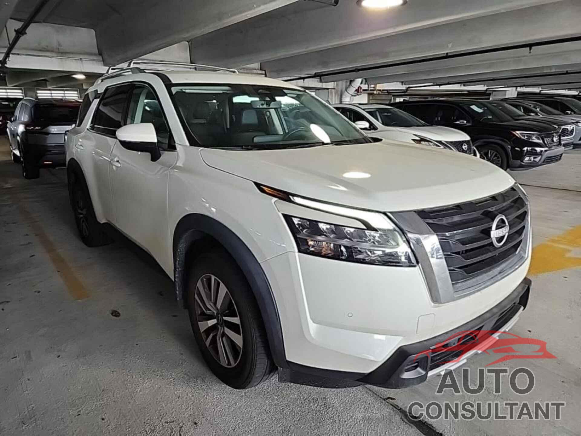 NISSAN PATHFINDER 2023 - 5N1DR3CA6PC212001