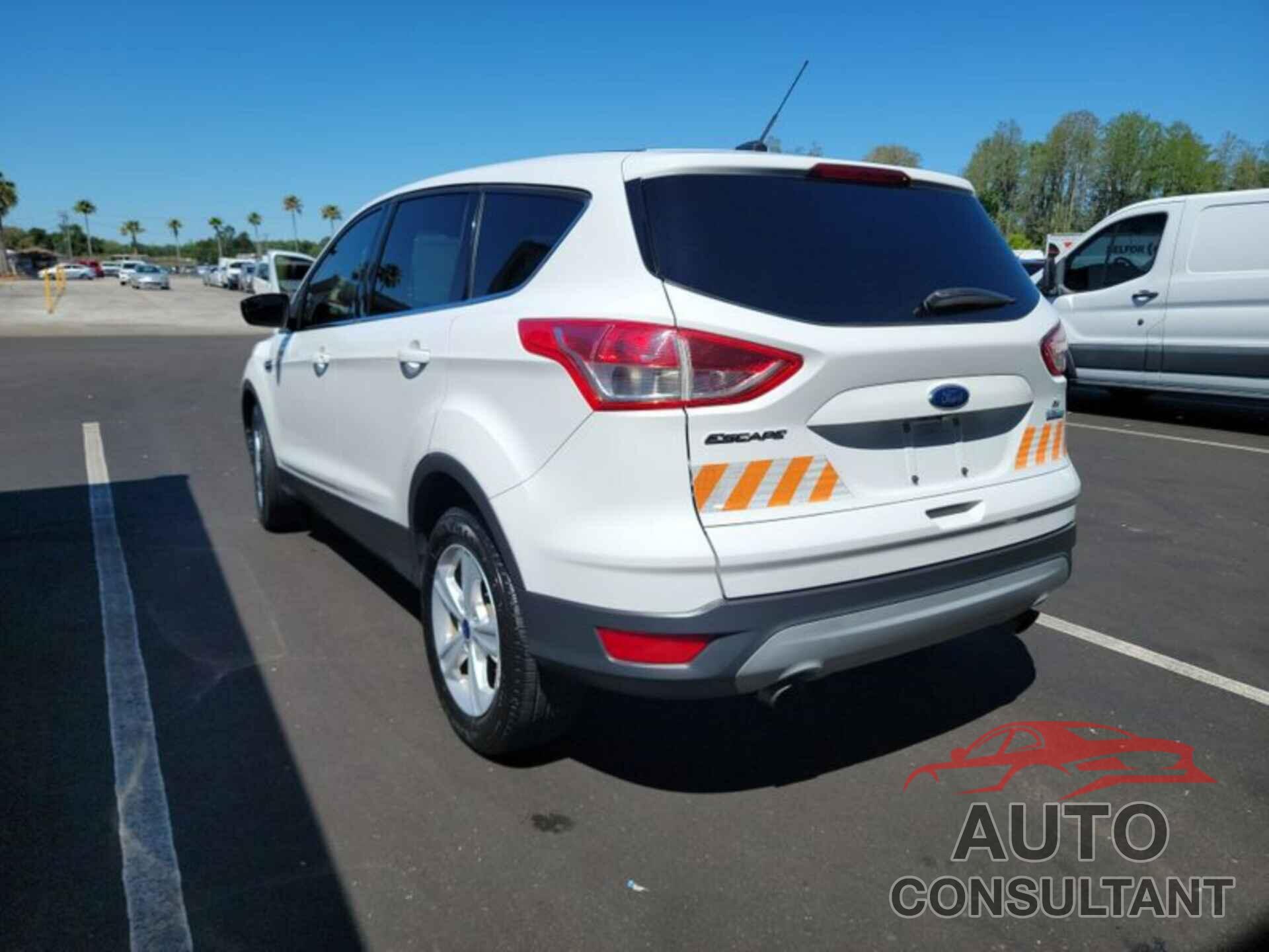 FORD ESCAPE 2016 - 1FMCU0GX8GUC01812