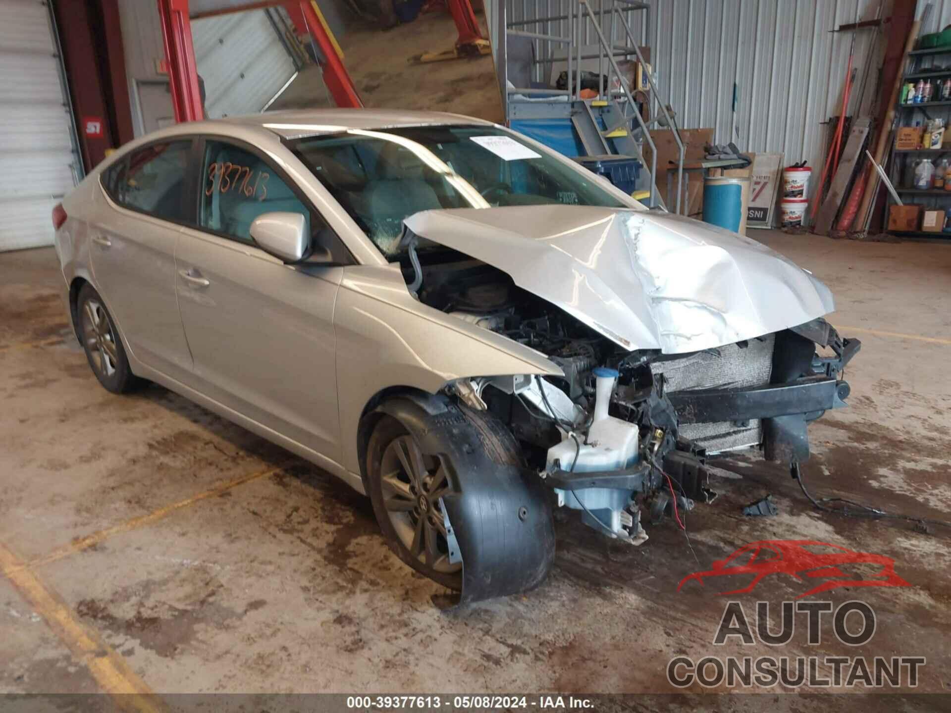 HYUNDAI ELANTRA 2018 - 5NPD84LF6JH333986