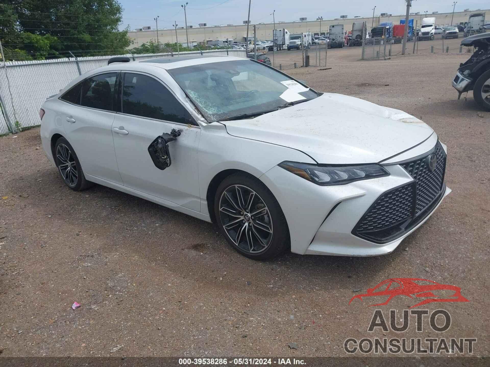 TOYOTA AVALON 2019 - 4T1BZ1FB1KU023131