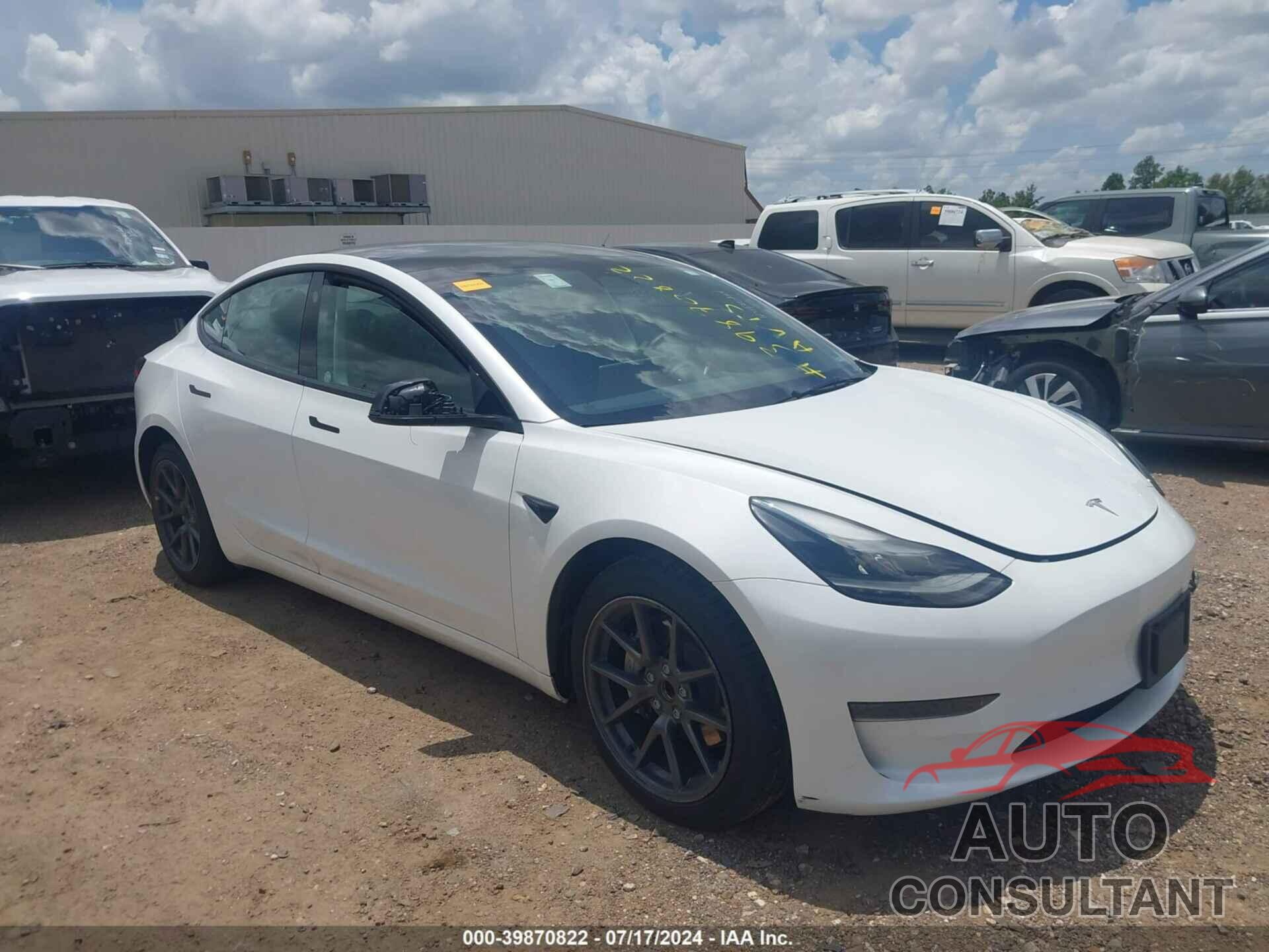 TESLA MODEL 3 2023 - 5YJ3E1EA7PF437138