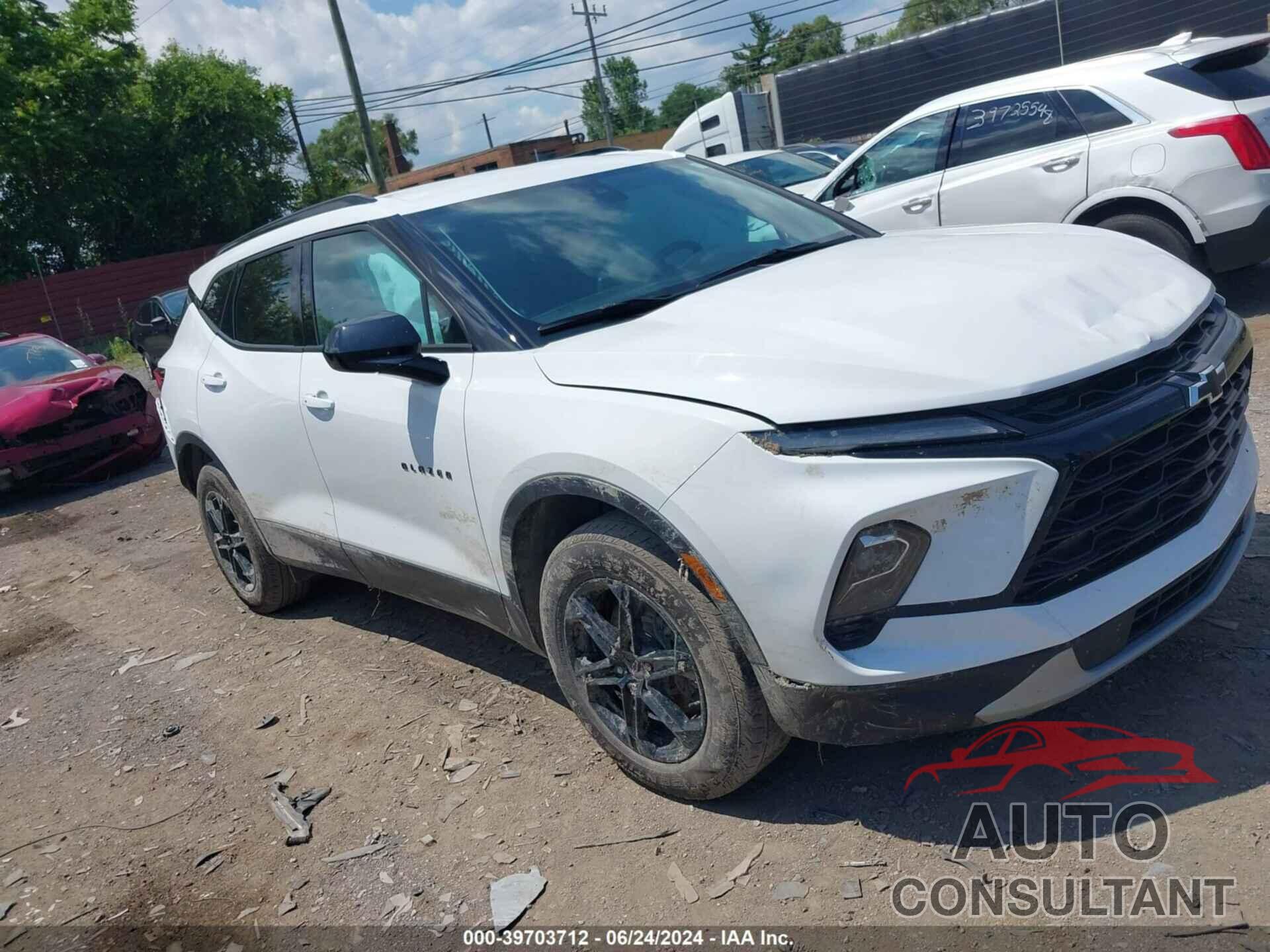 CHEVROLET BLAZER 2023 - 3GNKBCR43PS119603