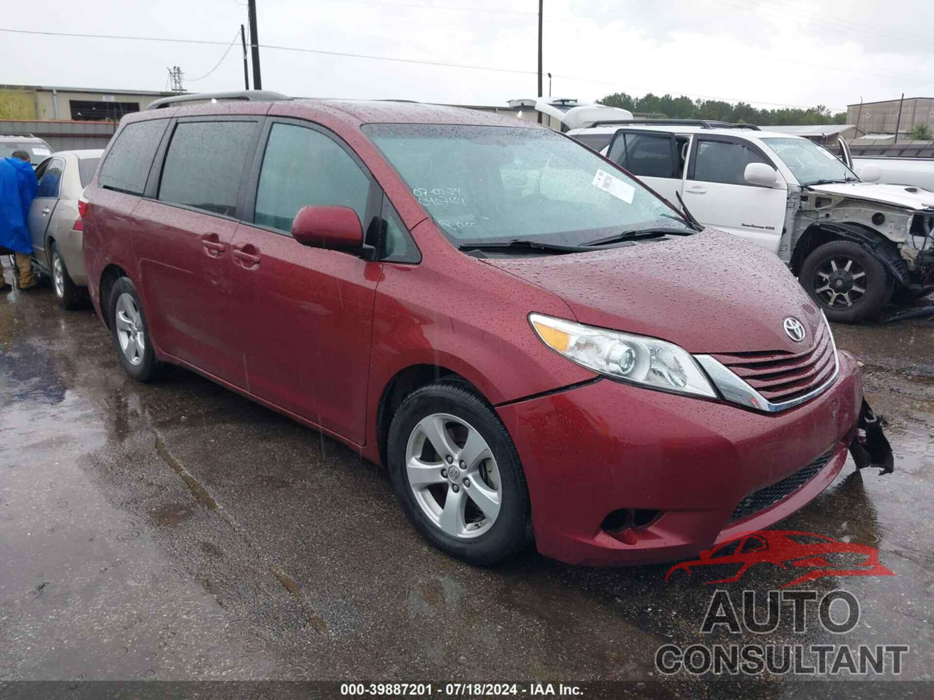 TOYOTA SIENNA 2016 - 5TDKK3DC5GS752633