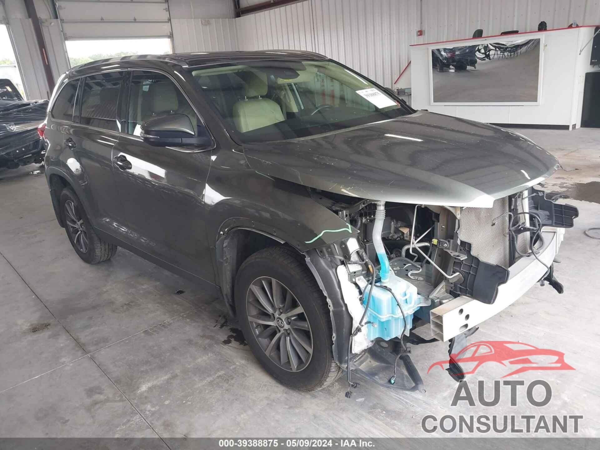 TOYOTA HIGHLANDER 2019 - 5TDJZRFH6KS952674