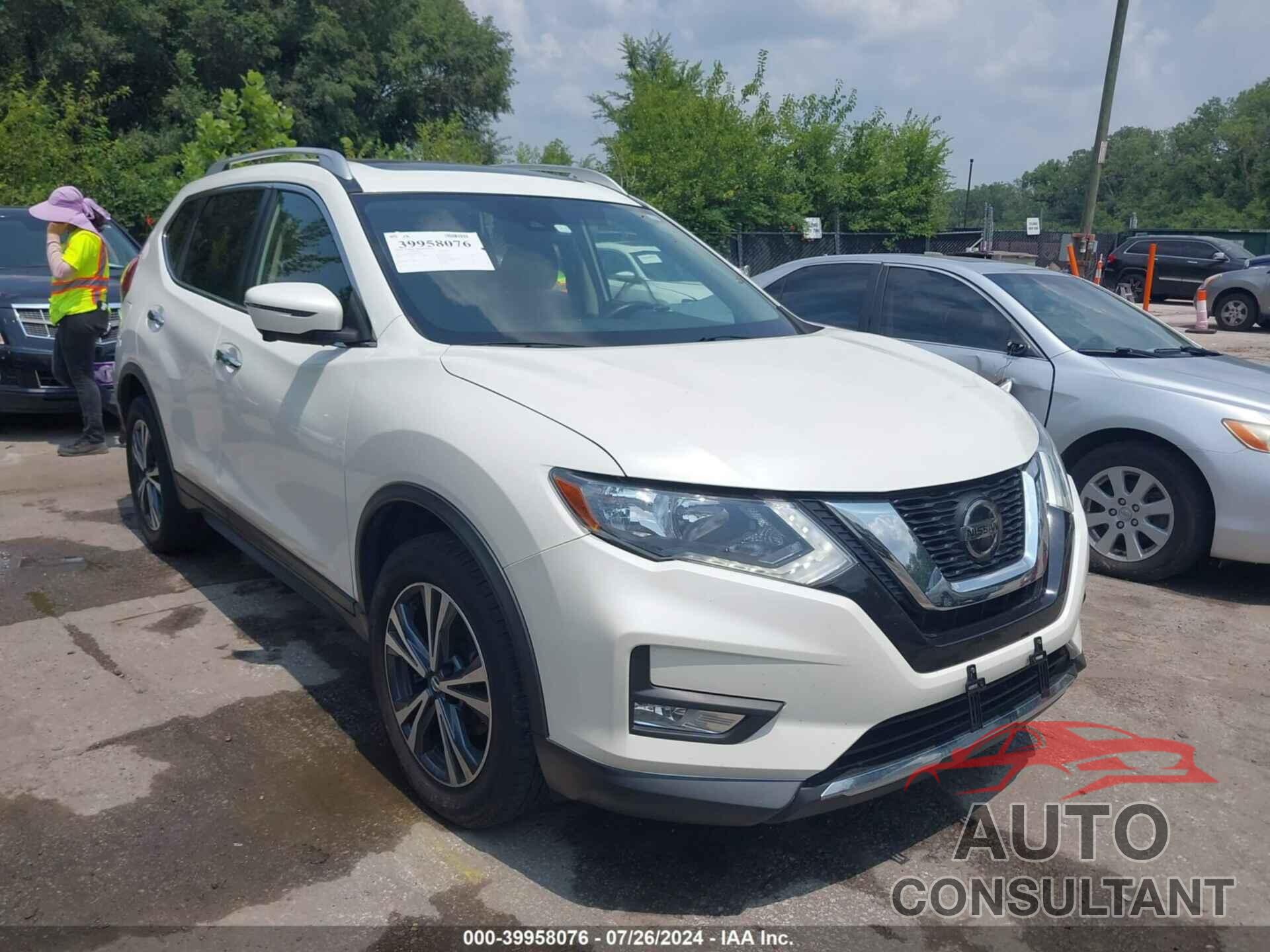 NISSAN ROGUE 2019 - JN8AT2MV4KW380736