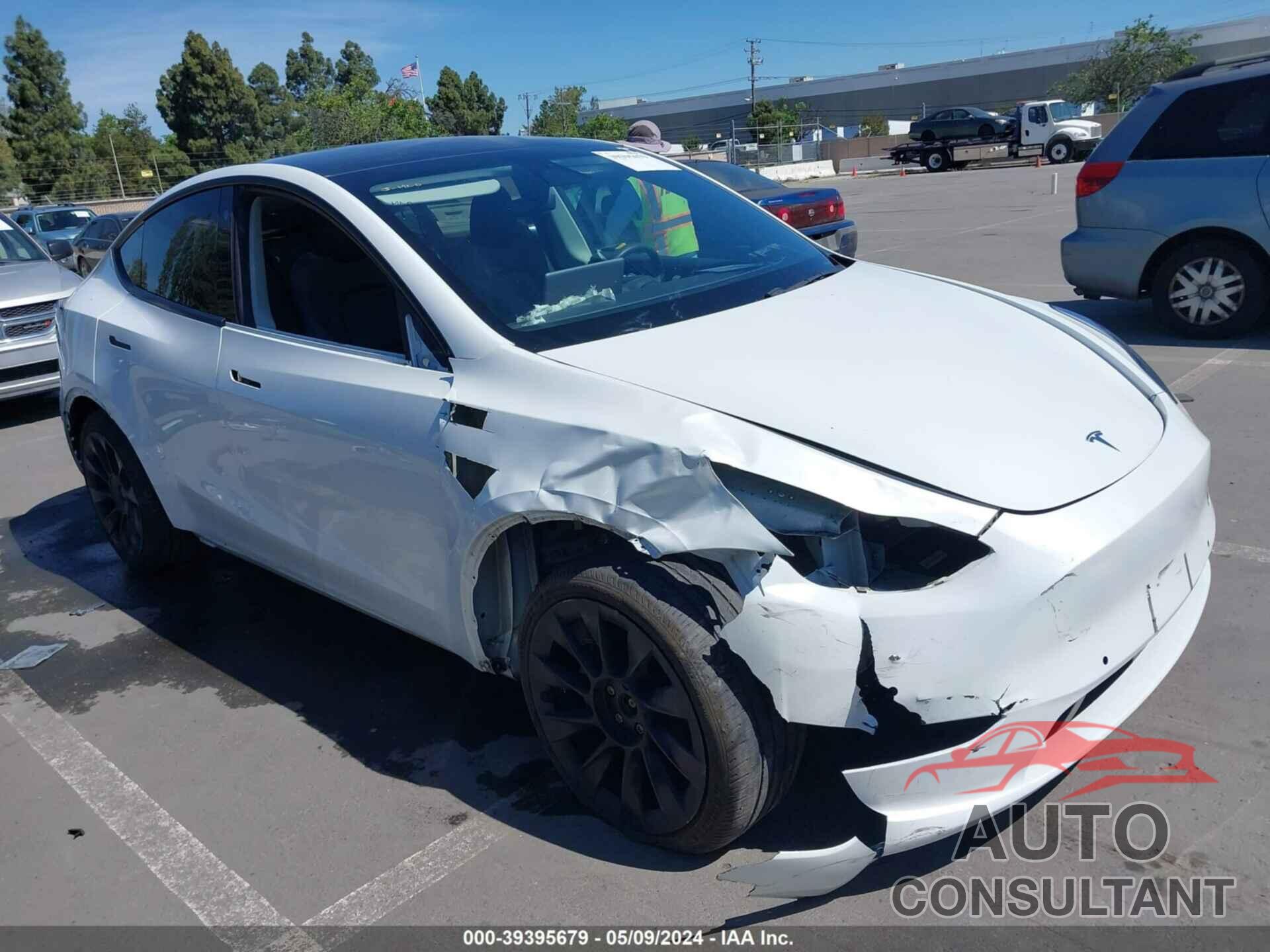 TESLA MODEL Y 2021 - 5YJYGDEE6MF087002