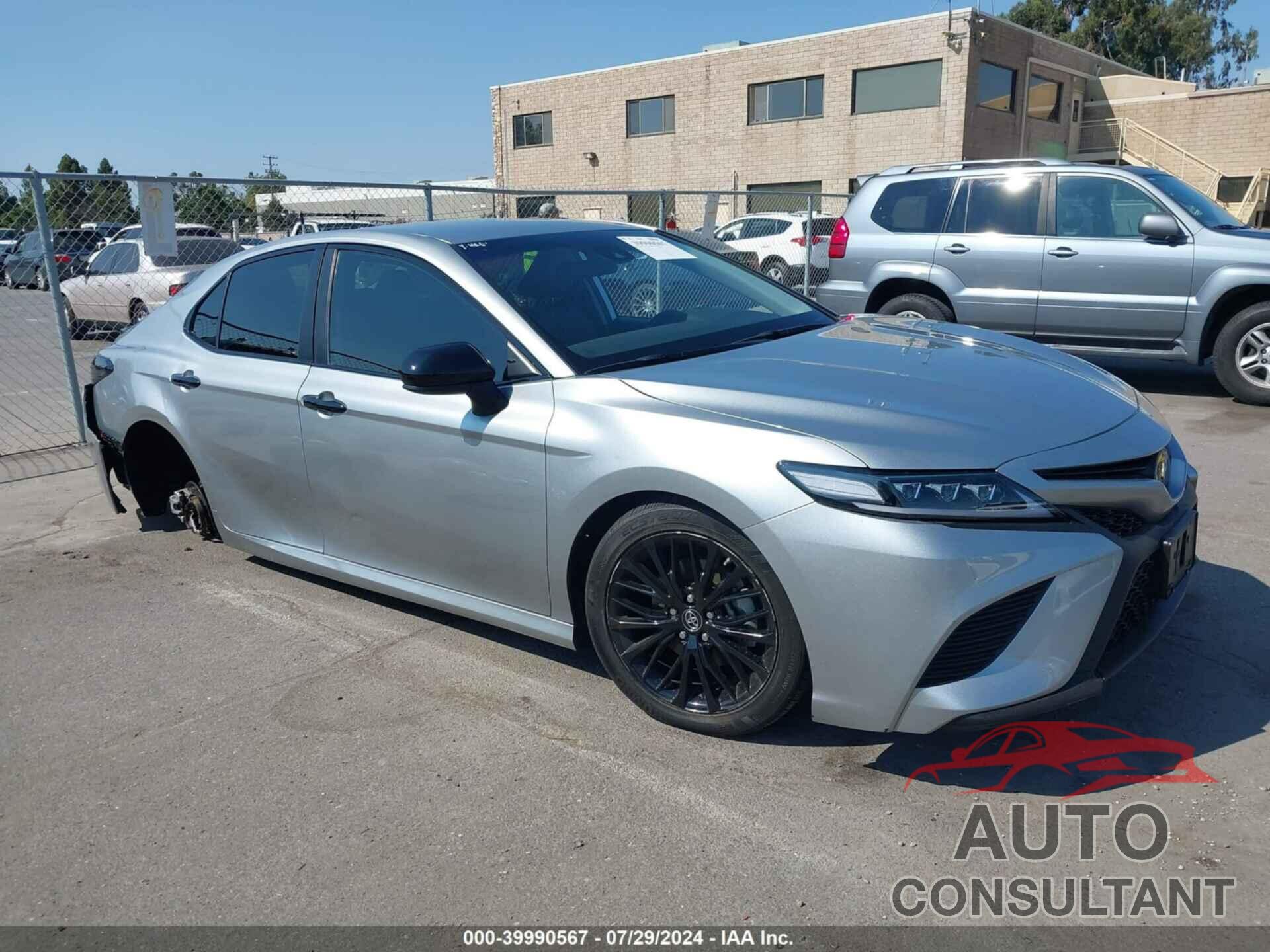 TOYOTA CAMRY 2019 - 4T1B11HK1KU245415