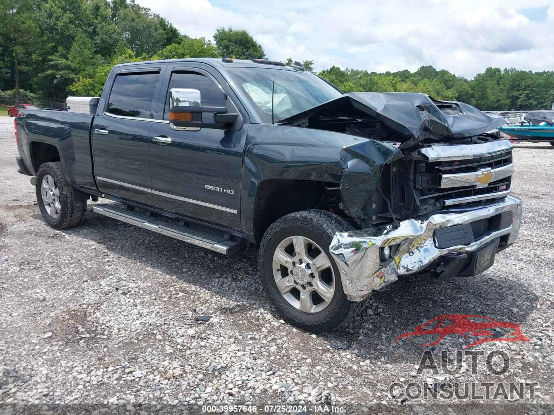 CHEVROLET SILVERADO 2500HD 2018 - 1GC1KWEY5JF160163